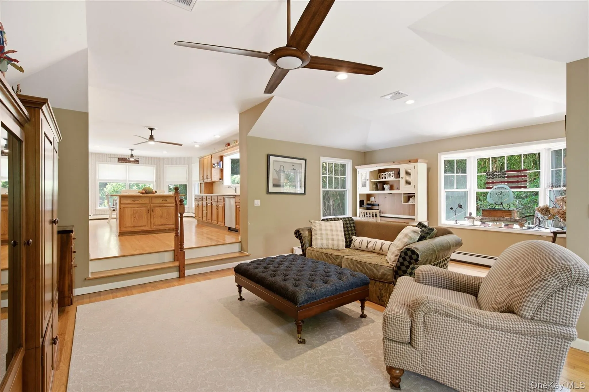 24 Preston Street, Huntington, NY, 3 Bedrooms Bedrooms, 7 Rooms Rooms,3 BathroomsBathrooms,Residential,For Rent,Preston,0,1026297 24 Preston Street, Huntington, NY, 3 Bedrooms Bedrooms, 7 Rooms Rooms,3 BathroomsBathrooms,Residential,For Rent,Preston,0,1026297