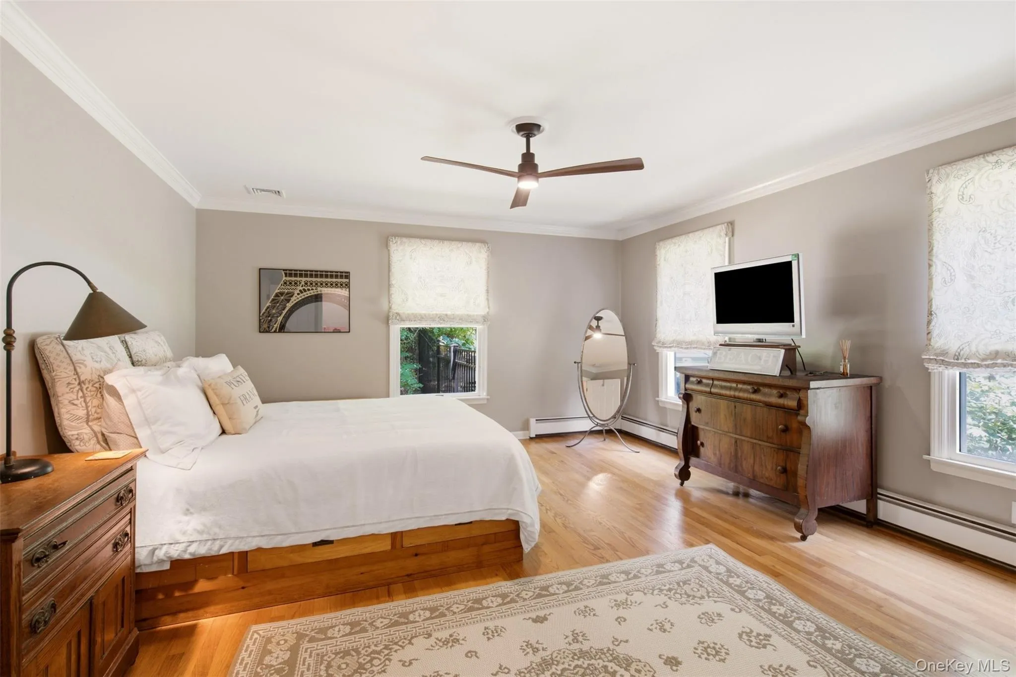 24 Preston Street, Huntington, NY, 3 Bedrooms Bedrooms, 7 Rooms Rooms,3 BathroomsBathrooms,Residential,For Rent,Preston,0,1026297 24 Preston Street, Huntington, NY, 3 Bedrooms Bedrooms, 7 Rooms Rooms,3 BathroomsBathrooms,Residential,For Rent,Preston,0,1026297