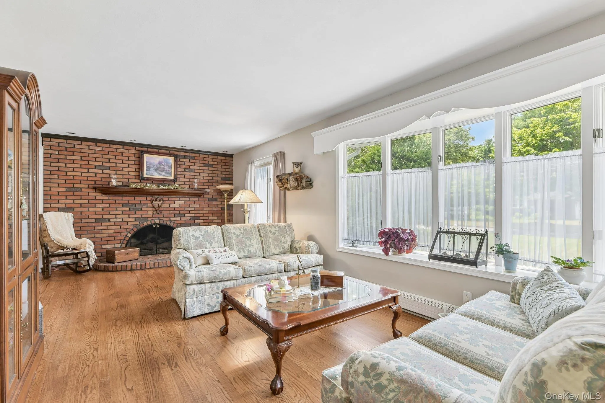 119 Brook Lane, Smithtown, NY, 4 Bedrooms Bedrooms, 9 Rooms Rooms,2 BathroomsBathrooms,Residential,For Rent,Brook,0,1026298 119 Brook Lane, Smithtown, NY, 4 Bedrooms Bedrooms, 9 Rooms Rooms,2 BathroomsBathrooms,Residential,For Rent,Brook,0,1026298