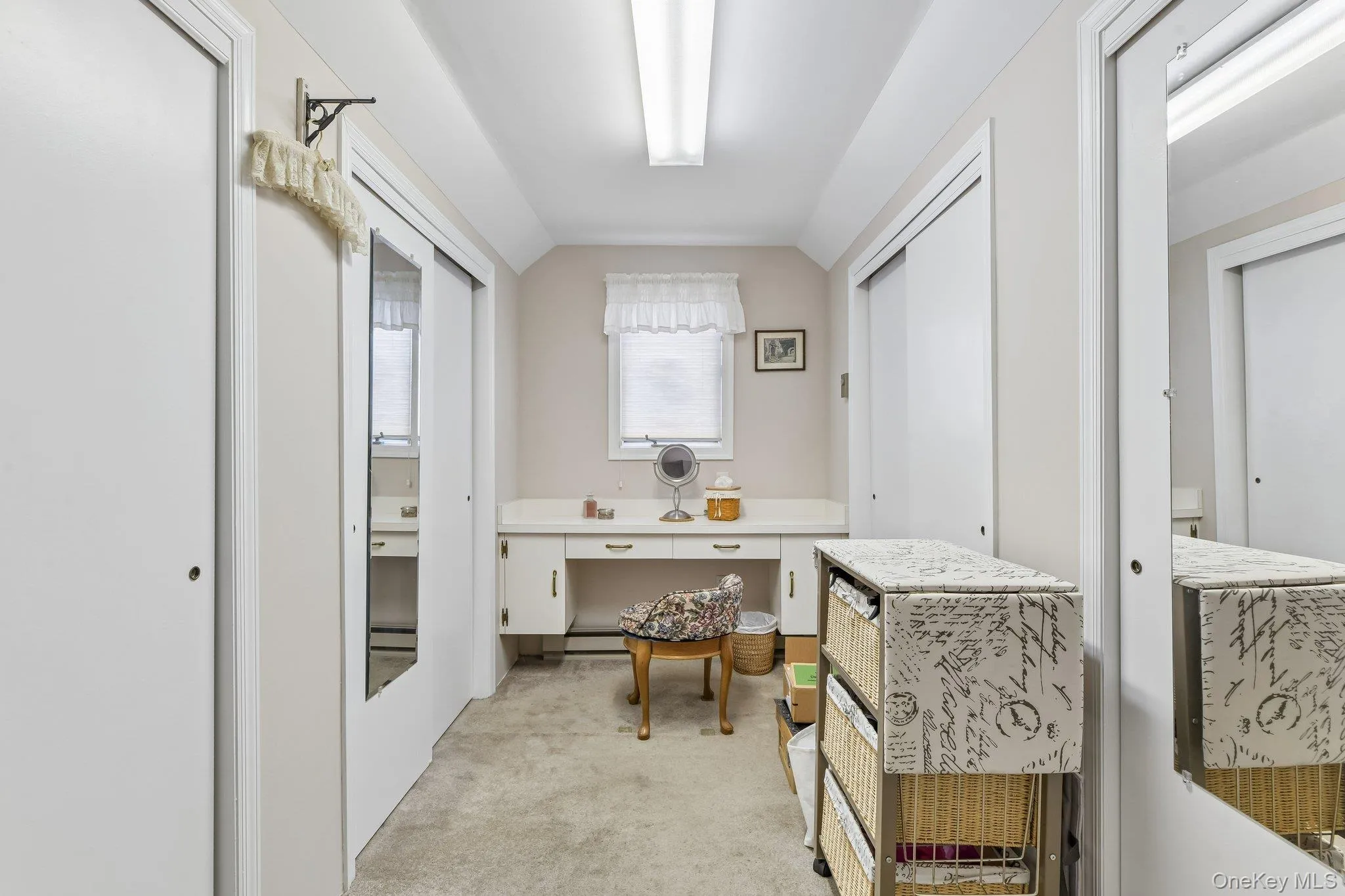 119 Brook Lane, Smithtown, NY, 4 Bedrooms Bedrooms, 9 Rooms Rooms,2 BathroomsBathrooms,Residential,For Rent,Brook,0,1026298 119 Brook Lane, Smithtown, NY, 4 Bedrooms Bedrooms, 9 Rooms Rooms,2 BathroomsBathrooms,Residential,For Rent,Brook,0,1026298