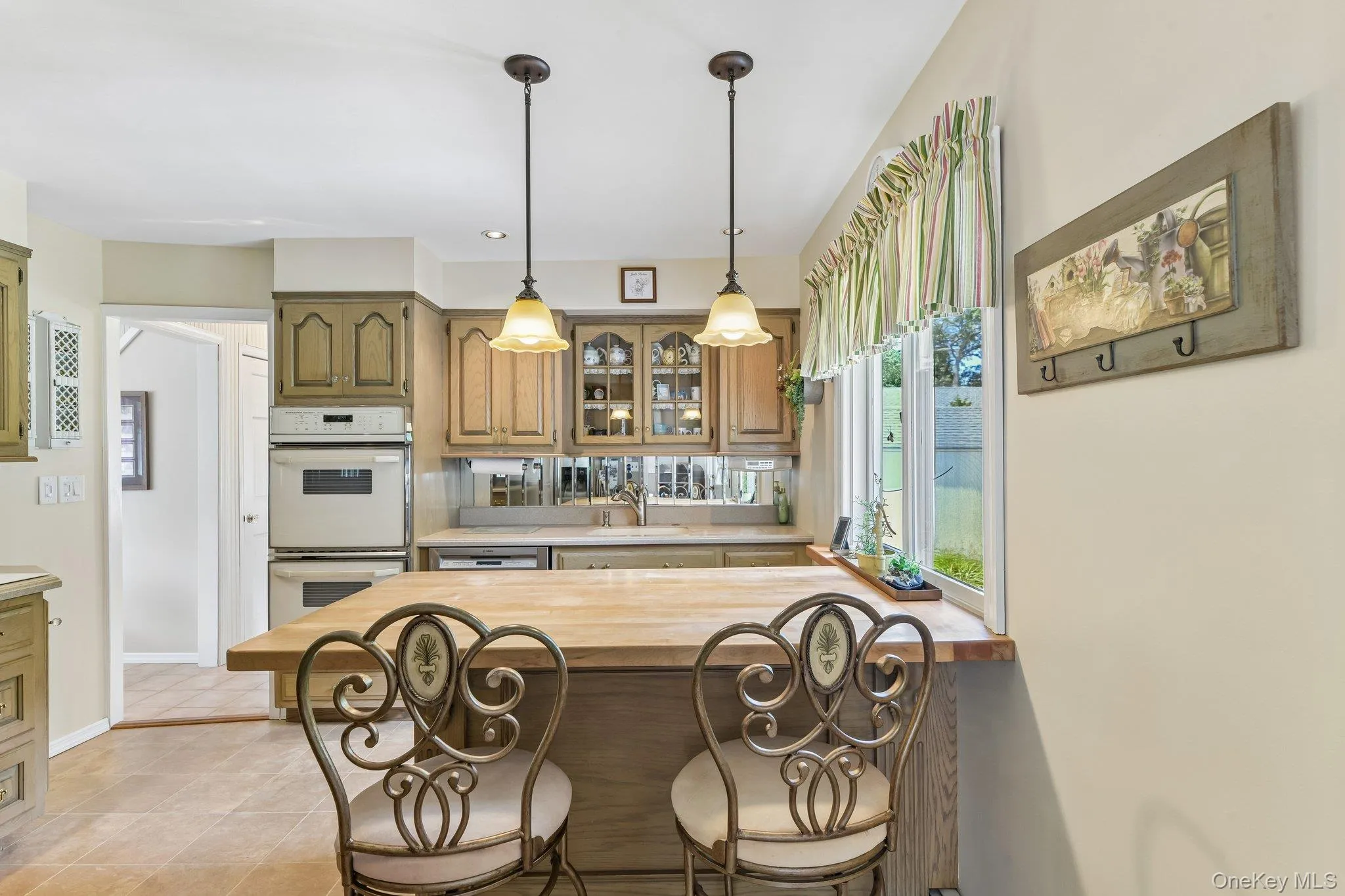 119 Brook Lane, Smithtown, NY, 4 Bedrooms Bedrooms, 9 Rooms Rooms,2 BathroomsBathrooms,Residential,For Rent,Brook,0,1026298 119 Brook Lane, Smithtown, NY, 4 Bedrooms Bedrooms, 9 Rooms Rooms,2 BathroomsBathrooms,Residential,For Rent,Brook,0,1026298