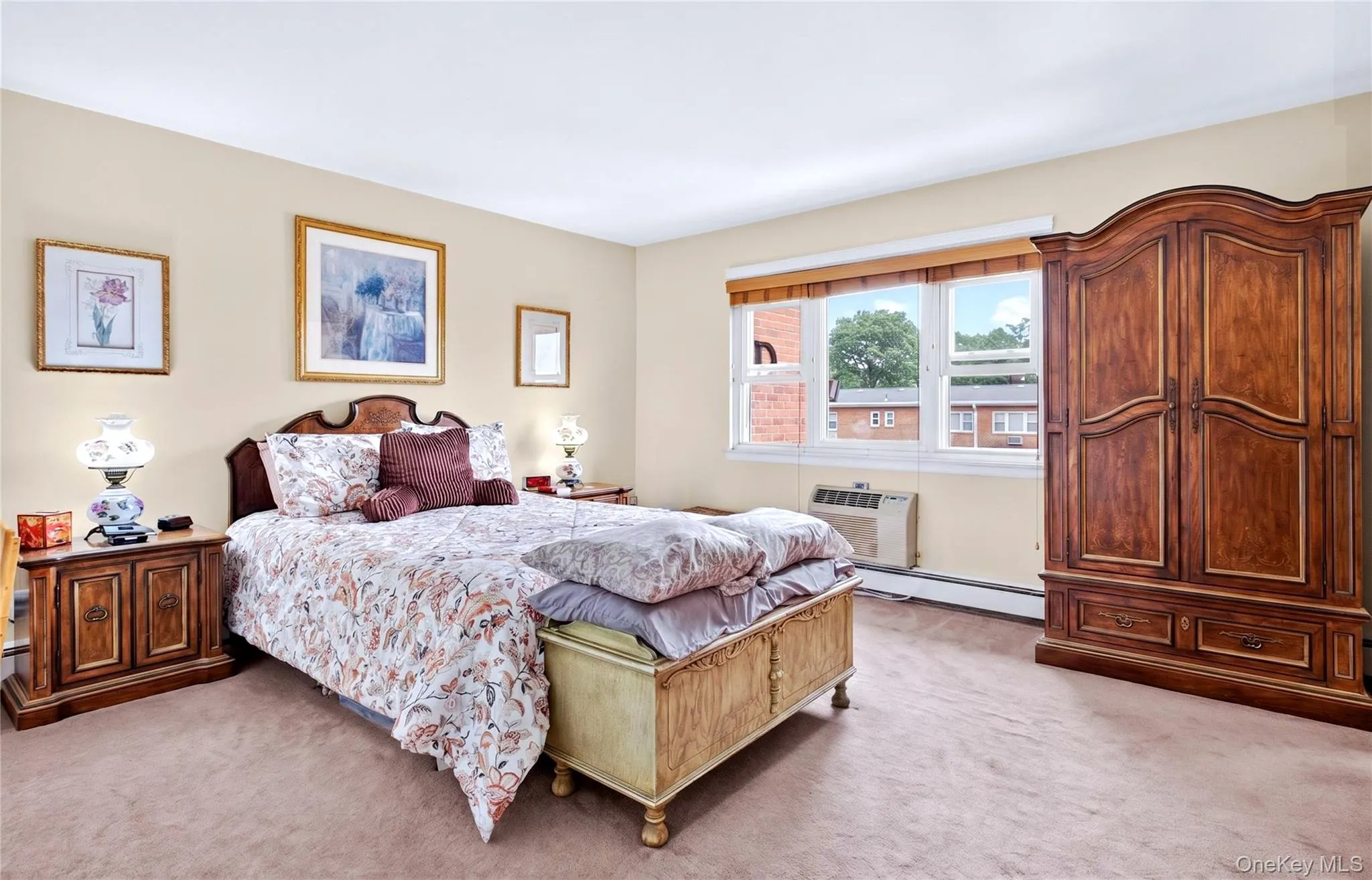 Large primary bedroom with primary bathroom. Two large closets. Large primary bedroom with primary bathroom. Two large closets.