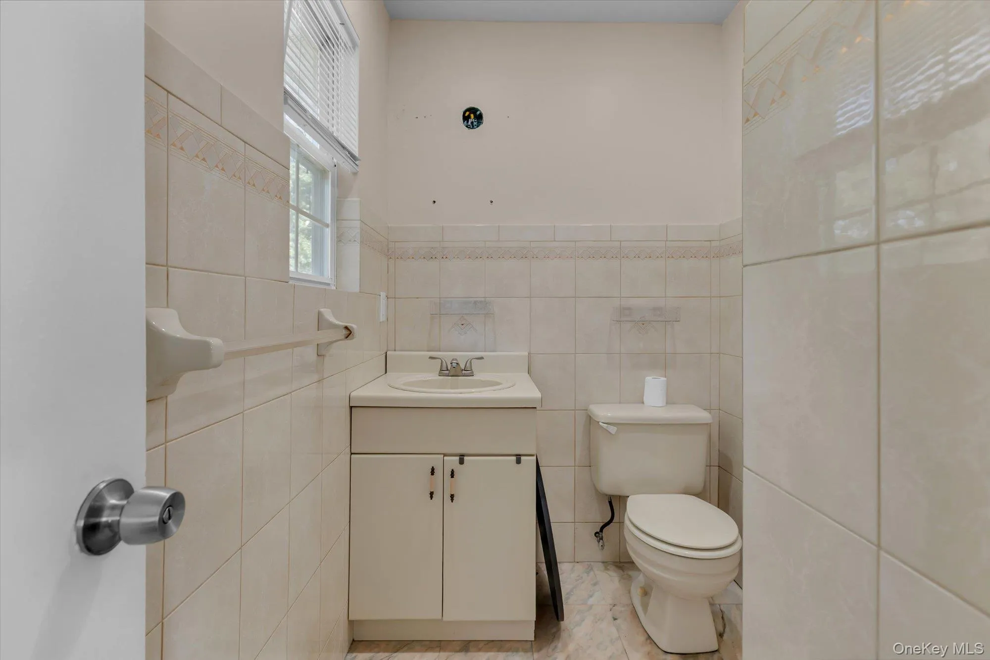 39 Elder Avenue, Brookhaven, NY, 6 Bedrooms Bedrooms, 10 Rooms Rooms,3 BathroomsBathrooms,Residential,For Rent,Elder,0,1026309 39 Elder Avenue, Brookhaven, NY, 6 Bedrooms Bedrooms, 10 Rooms Rooms,3 BathroomsBathrooms,Residential,For Rent,Elder,0,1026309