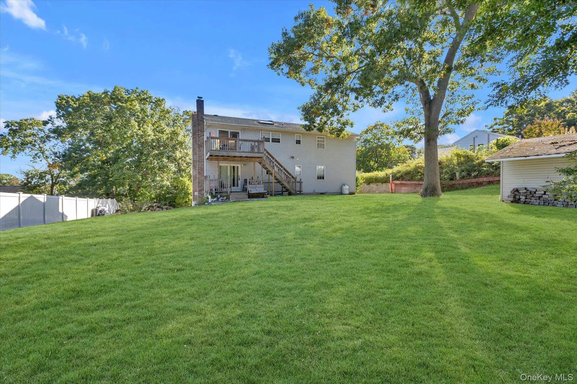 39 Elder Avenue, Brookhaven, NY, 6 Bedrooms Bedrooms, 10 Rooms Rooms,3 BathroomsBathrooms,Residential,For Rent,Elder,0,1026309 39 Elder Avenue, Brookhaven, NY, 6 Bedrooms Bedrooms, 10 Rooms Rooms,3 BathroomsBathrooms,Residential,For Rent,Elder,0,1026309