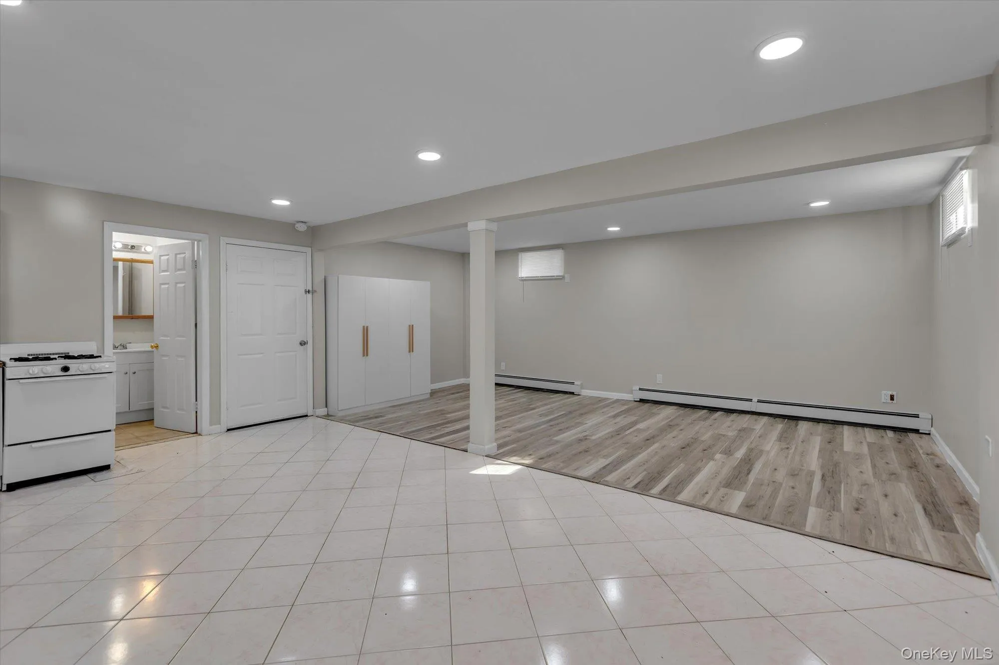 39 Elder Avenue, Brookhaven, NY, 6 Bedrooms Bedrooms, 10 Rooms Rooms,3 BathroomsBathrooms,Residential,For Rent,Elder,0,1026309 39 Elder Avenue, Brookhaven, NY, 6 Bedrooms Bedrooms, 10 Rooms Rooms,3 BathroomsBathrooms,Residential,For Rent,Elder,0,1026309