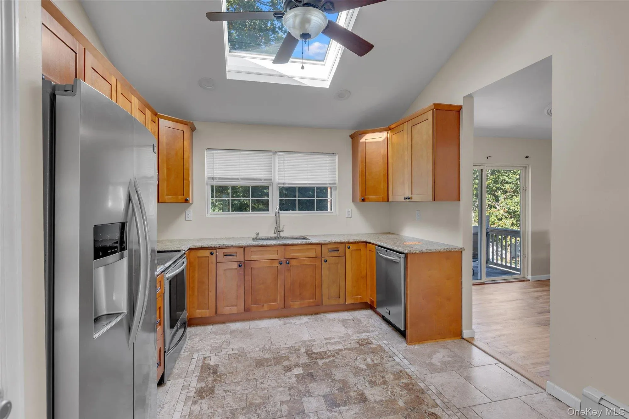 39 Elder Avenue, Brookhaven, NY, 6 Bedrooms Bedrooms, 10 Rooms Rooms,3 BathroomsBathrooms,Residential,For Rent,Elder,0,1026309 39 Elder Avenue, Brookhaven, NY, 6 Bedrooms Bedrooms, 10 Rooms Rooms,3 BathroomsBathrooms,Residential,For Rent,Elder,0,1026309