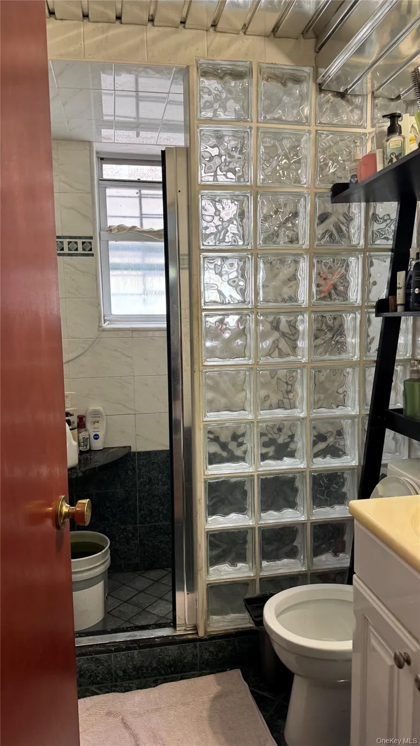 4709 156th Street, New York, NY, 4 Bedrooms Bedrooms, 9 Rooms Rooms,3 BathroomsBathrooms,Residential,For Rent,156th,0,1026312 4709 156th Street, New York, NY, 4 Bedrooms Bedrooms, 9 Rooms Rooms,3 BathroomsBathrooms,Residential,For Rent,156th,0,1026312