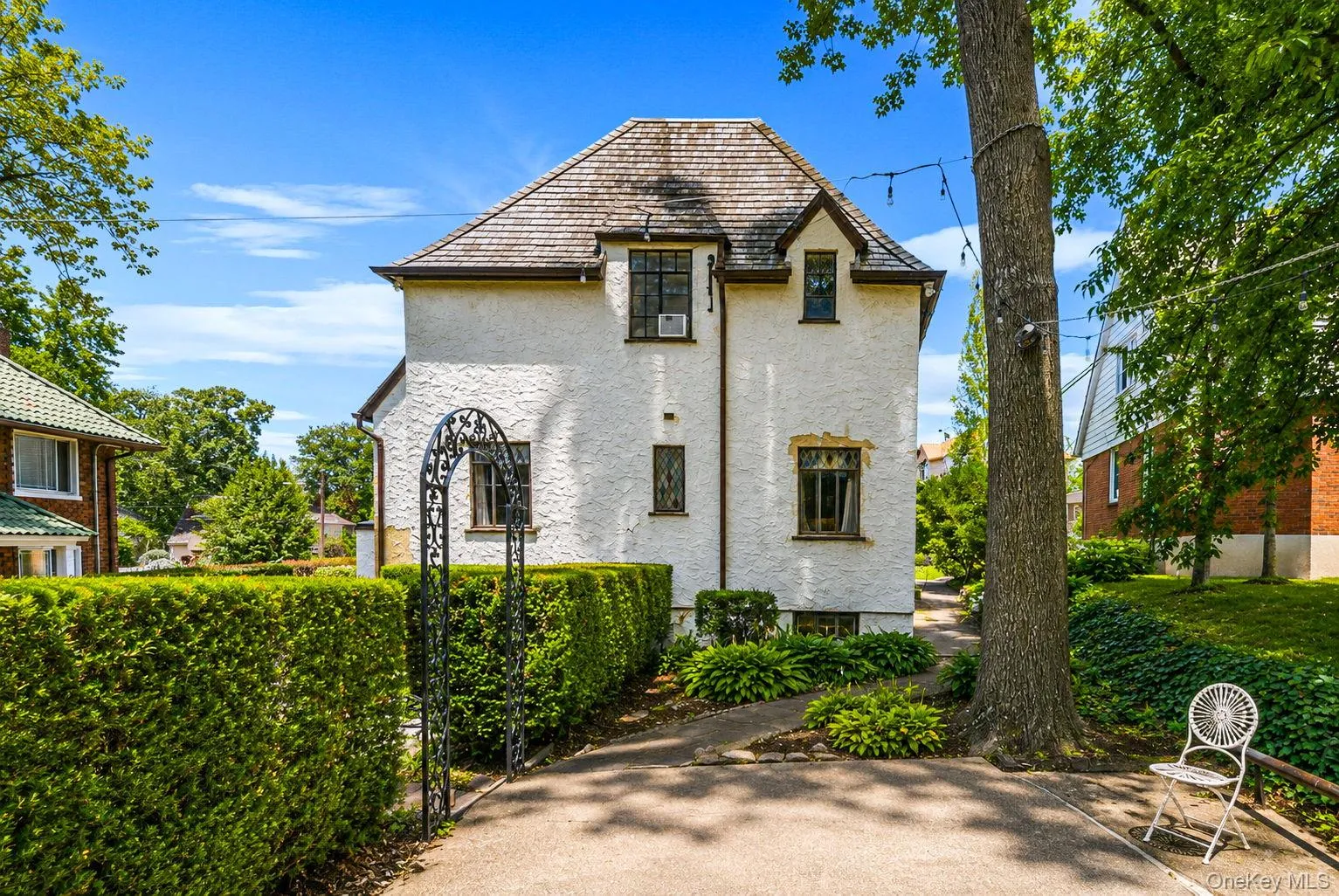 18240 Avon Road, New York, NY, 5 Bedrooms Bedrooms, 8 Rooms Rooms,4 BathroomsBathrooms,Residential,For Rent,Avon,0,1026314 18240 Avon Road, New York, NY, 5 Bedrooms Bedrooms, 8 Rooms Rooms,4 BathroomsBathrooms,Residential,For Rent,Avon,0,1026314