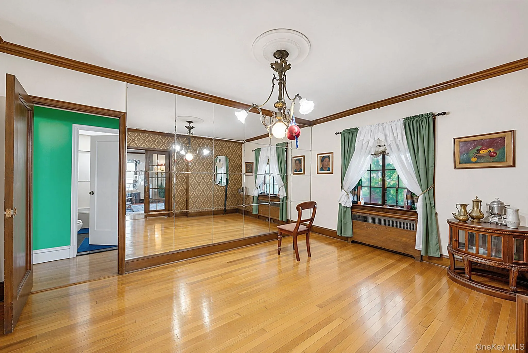 18240 Avon Road, New York, NY, 5 Bedrooms Bedrooms, 8 Rooms Rooms,4 BathroomsBathrooms,Residential,For Rent,Avon,0,1026314 18240 Avon Road, New York, NY, 5 Bedrooms Bedrooms, 8 Rooms Rooms,4 BathroomsBathrooms,Residential,For Rent,Avon,0,1026314