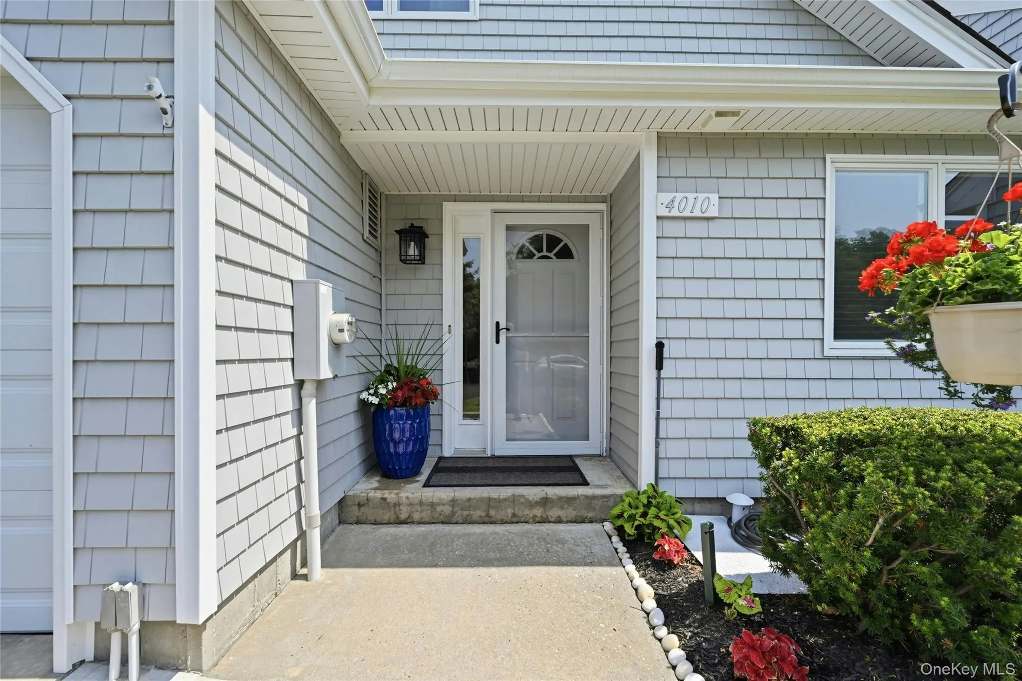 4010 The Fairway, Riverhead, NY, 3 Bedrooms Bedrooms, 8 Rooms Rooms,2 BathroomsBathrooms,Residential,For Rent,The Fairway,0,1026327 4010 The Fairway, Riverhead, NY, 3 Bedrooms Bedrooms, 8 Rooms Rooms,2 BathroomsBathrooms,Residential,For Rent,The Fairway,0,1026327