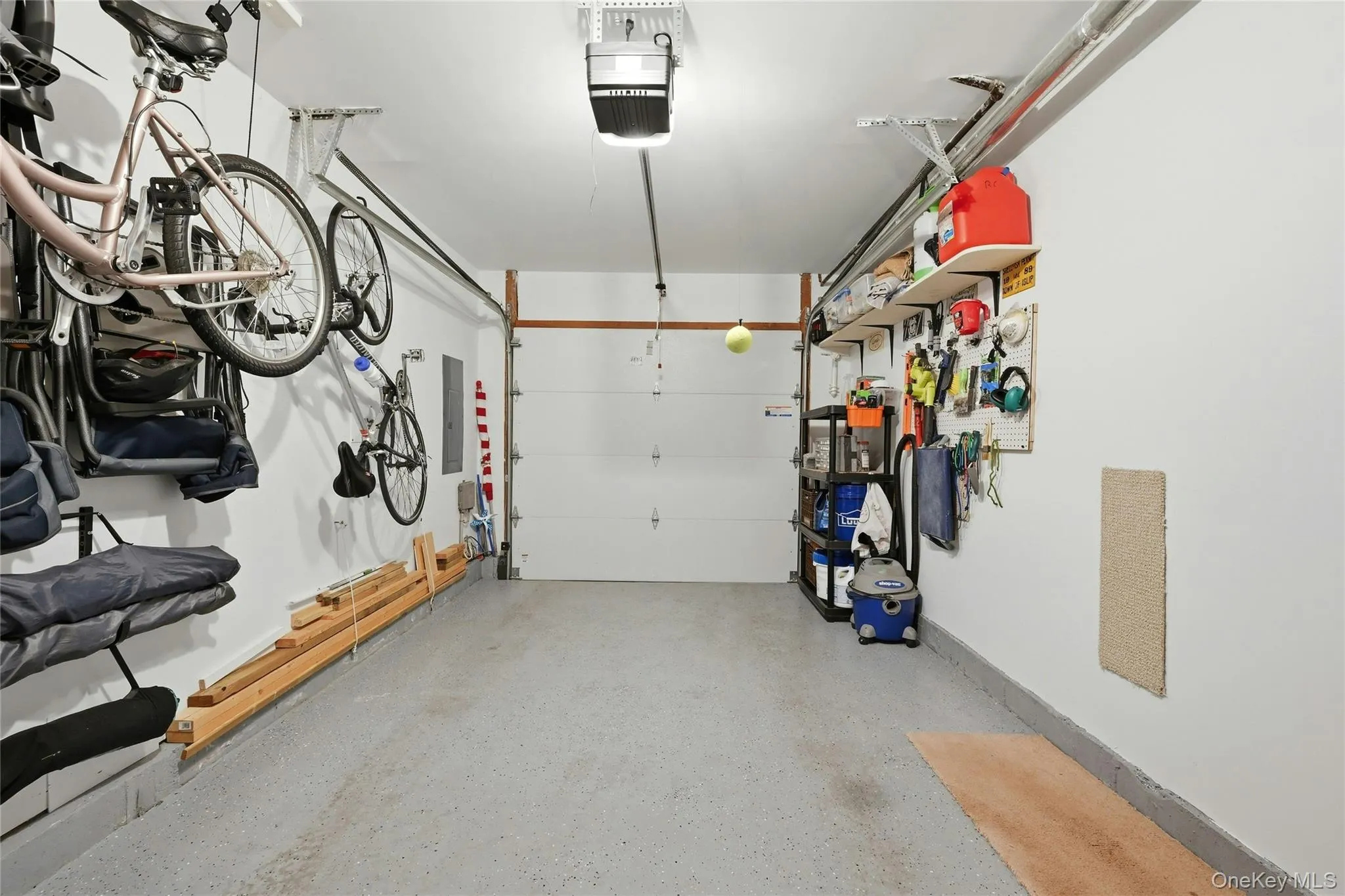 Garage Garage
