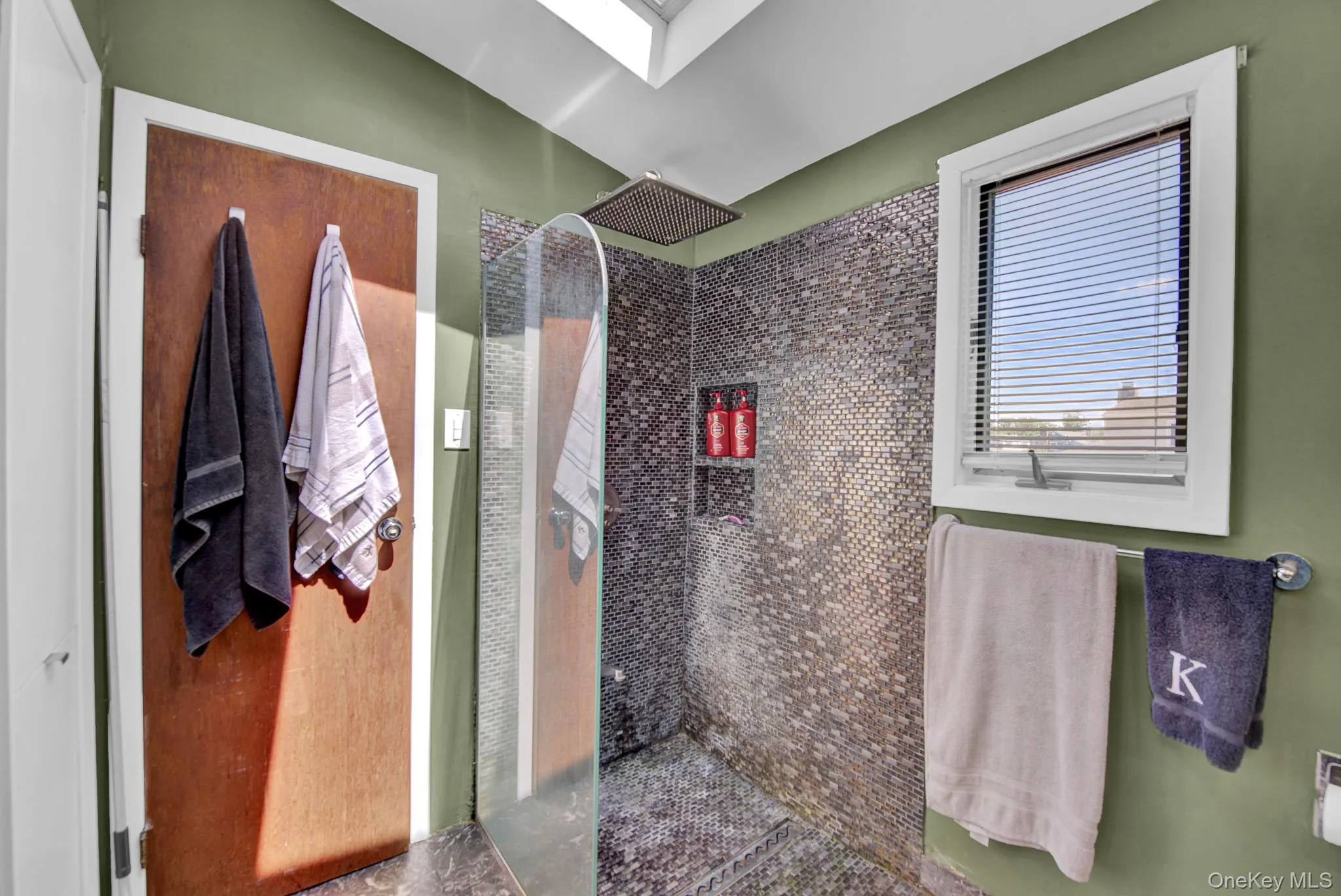 3477 Woodward Street, Hempstead, NY, 3 Bedrooms Bedrooms, 7 Rooms Rooms,2 BathroomsBathrooms,Residential,For Rent,Woodward,0,1026328 3477 Woodward Street, Hempstead, NY, 3 Bedrooms Bedrooms, 7 Rooms Rooms,2 BathroomsBathrooms,Residential,For Rent,Woodward,0,1026328