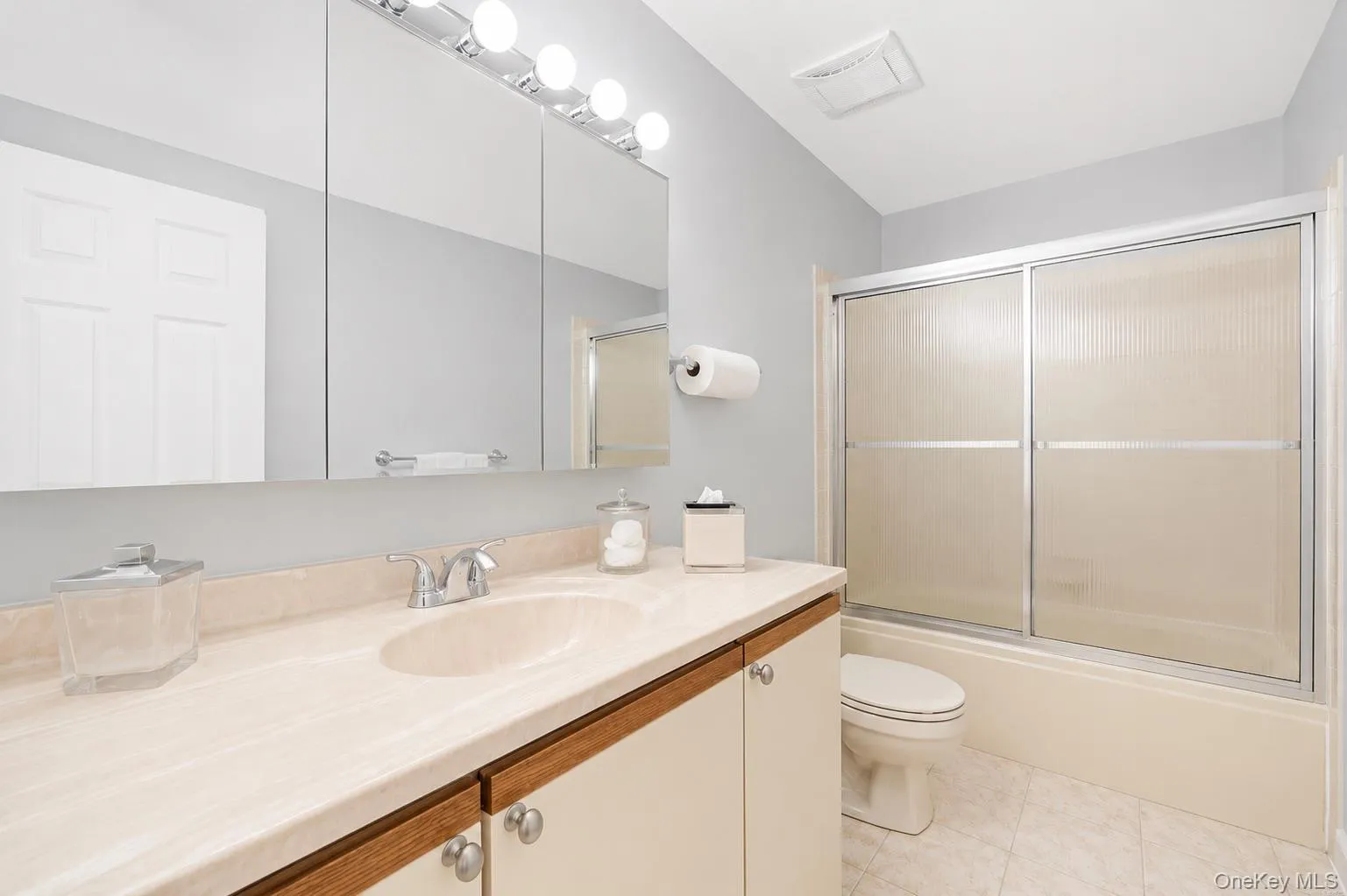 802 Sara Circle, Brookhaven, NY, 2 Bedrooms Bedrooms, 5 Rooms Rooms,2 BathroomsBathrooms,Residential Lease,For Rent,Sara,0,1026330 802 Sara Circle, Brookhaven, NY, 2 Bedrooms Bedrooms, 5 Rooms Rooms,2 BathroomsBathrooms,Residential Lease,For Rent,Sara,0,1026330