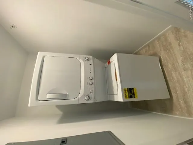 493 Sierra Vista Lane, Clarkstown, NY, 1 Bedroom Bedrooms, 4 Rooms Rooms,1 BathroomBathrooms,Residential Lease,For Rent,Sierra Vista,0,1026334 493 Sierra Vista Lane, Clarkstown, NY, 1 Bedroom Bedrooms, 4 Rooms Rooms,1 BathroomBathrooms,Residential Lease,For Rent,Sierra Vista,0,1026334