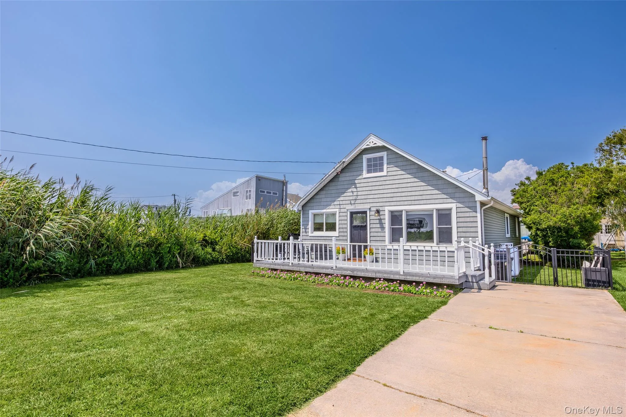 7 Edwards Drive, Brookhaven, NY, 3 Bedrooms Bedrooms, 5 Rooms Rooms,1 BathroomBathrooms,Residential,For Rent,Edwards,0,1026337 7 Edwards Drive, Brookhaven, NY, 3 Bedrooms Bedrooms, 5 Rooms Rooms,1 BathroomBathrooms,Residential,For Rent,Edwards,0,1026337