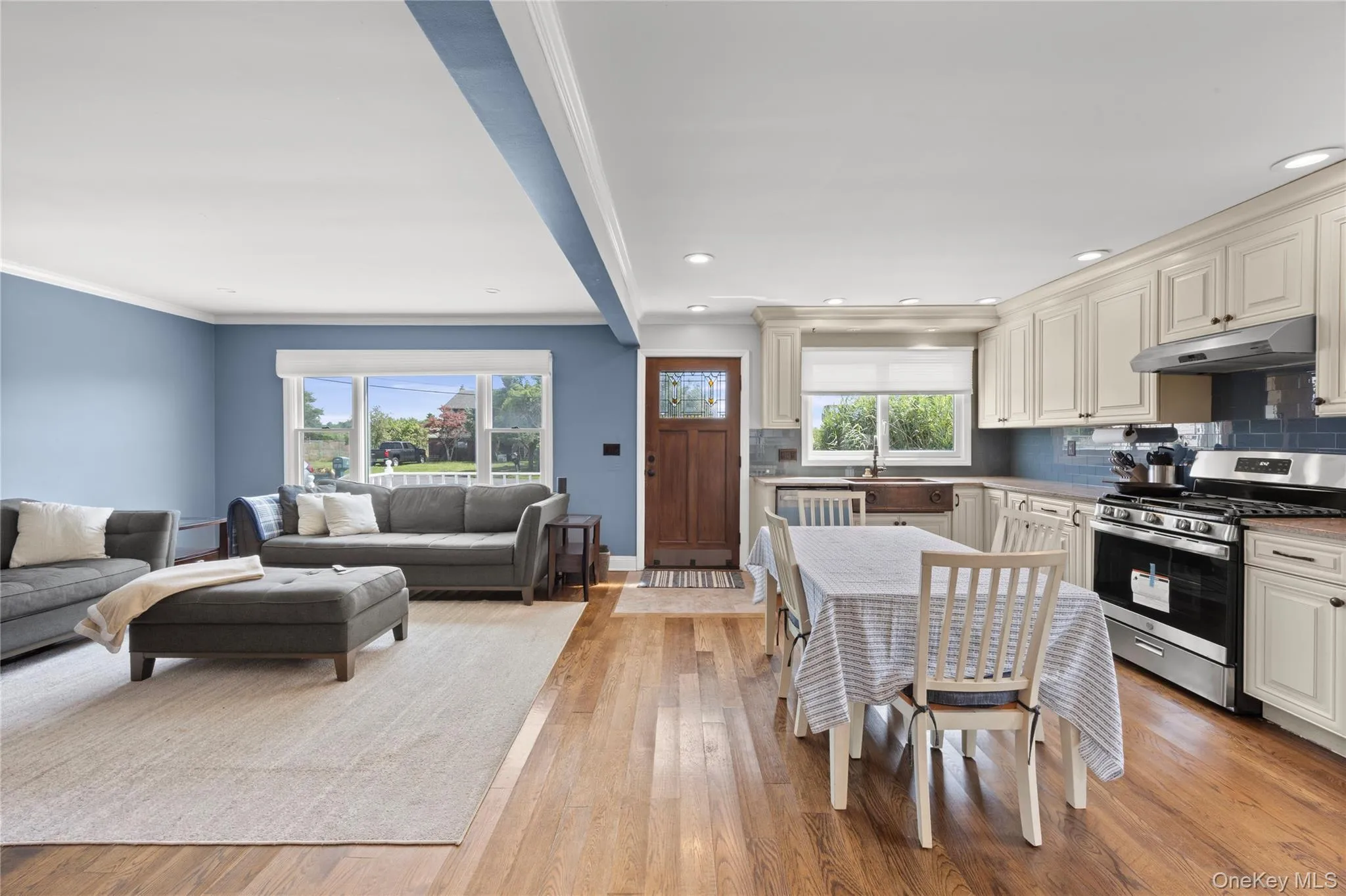 7 Edwards Drive, Brookhaven, NY, 3 Bedrooms Bedrooms, 5 Rooms Rooms,1 BathroomBathrooms,Residential,For Rent,Edwards,0,1026337 7 Edwards Drive, Brookhaven, NY, 3 Bedrooms Bedrooms, 5 Rooms Rooms,1 BathroomBathrooms,Residential,For Rent,Edwards,0,1026337