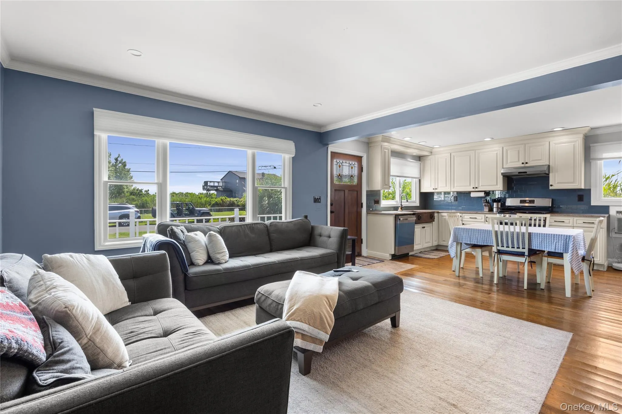 7 Edwards Drive, Brookhaven, NY, 3 Bedrooms Bedrooms, 5 Rooms Rooms,1 BathroomBathrooms,Residential,For Rent,Edwards,0,1026337 7 Edwards Drive, Brookhaven, NY, 3 Bedrooms Bedrooms, 5 Rooms Rooms,1 BathroomBathrooms,Residential,For Rent,Edwards,0,1026337