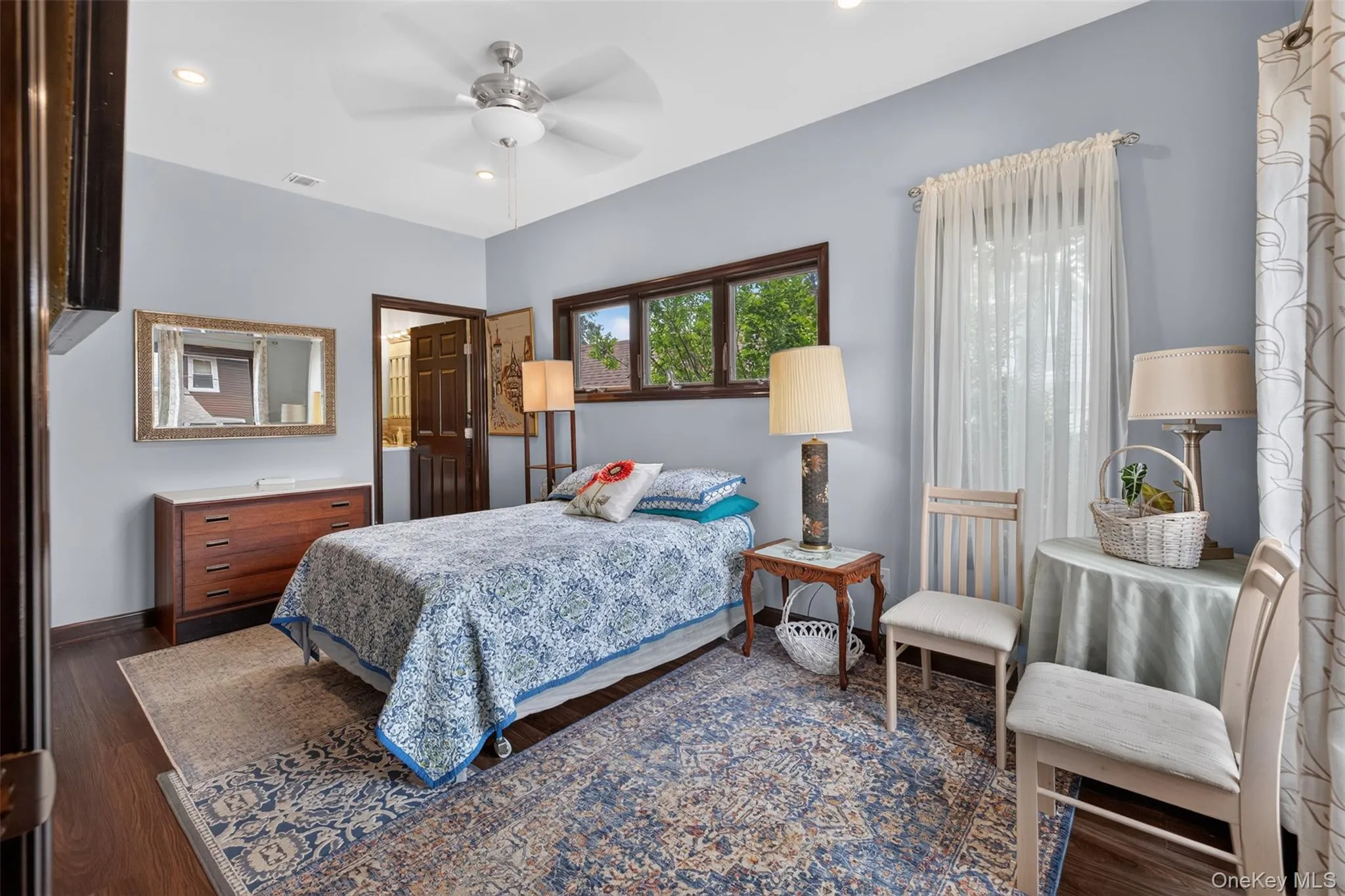 6 Howard Road, Oyster Bay, NY, 2 Bedrooms Bedrooms, 5 Rooms Rooms,3 BathroomsBathrooms,Residential,For Rent,Howard,0,1026338 6 Howard Road, Oyster Bay, NY, 2 Bedrooms Bedrooms, 5 Rooms Rooms,3 BathroomsBathrooms,Residential,For Rent,Howard,0,1026338