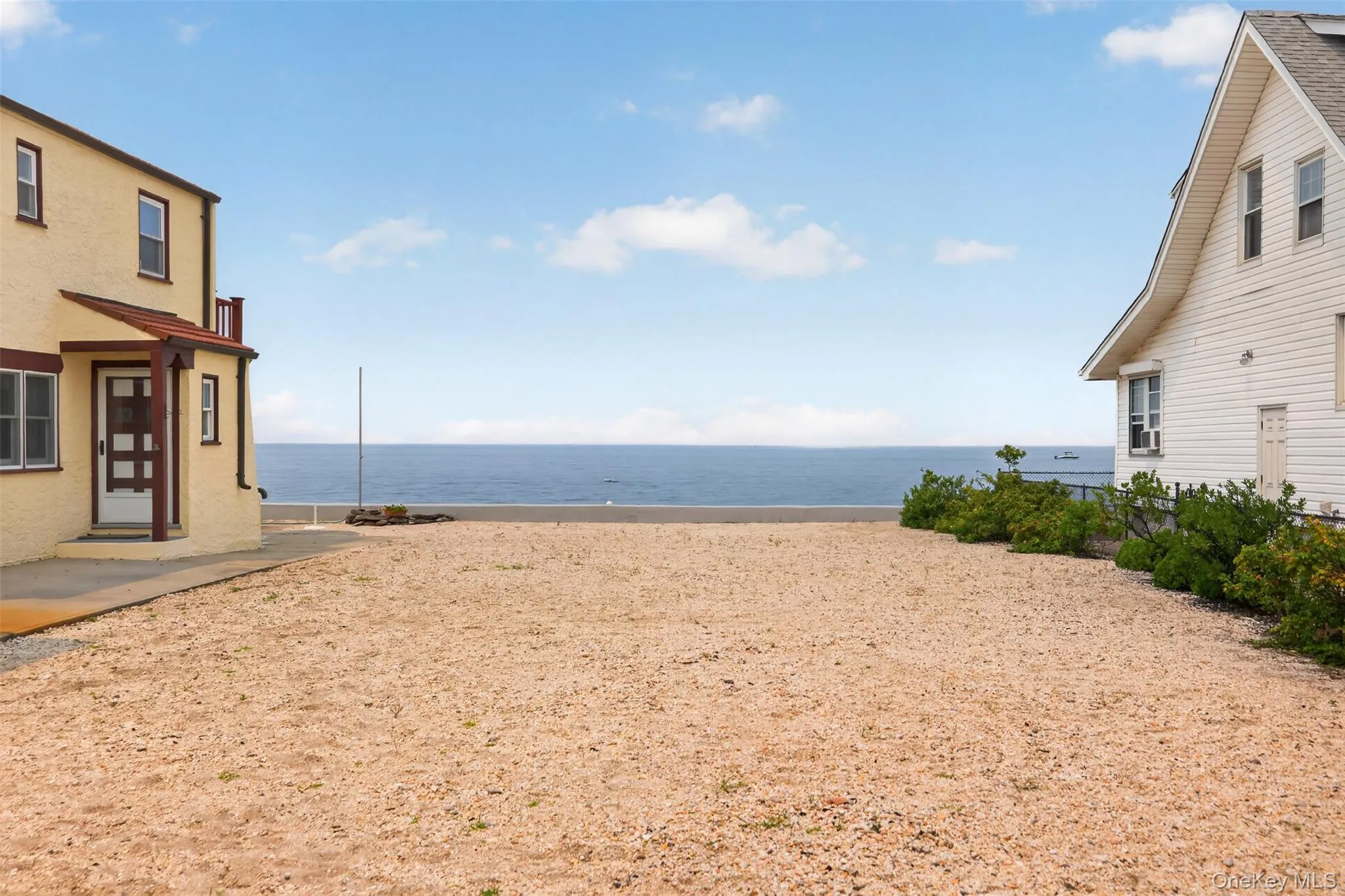 6 Howard Road, Oyster Bay, NY, 2 Bedrooms Bedrooms, 5 Rooms Rooms,3 BathroomsBathrooms,Residential,For Rent,Howard,0,1026338 6 Howard Road, Oyster Bay, NY, 2 Bedrooms Bedrooms, 5 Rooms Rooms,3 BathroomsBathrooms,Residential,For Rent,Howard,0,1026338