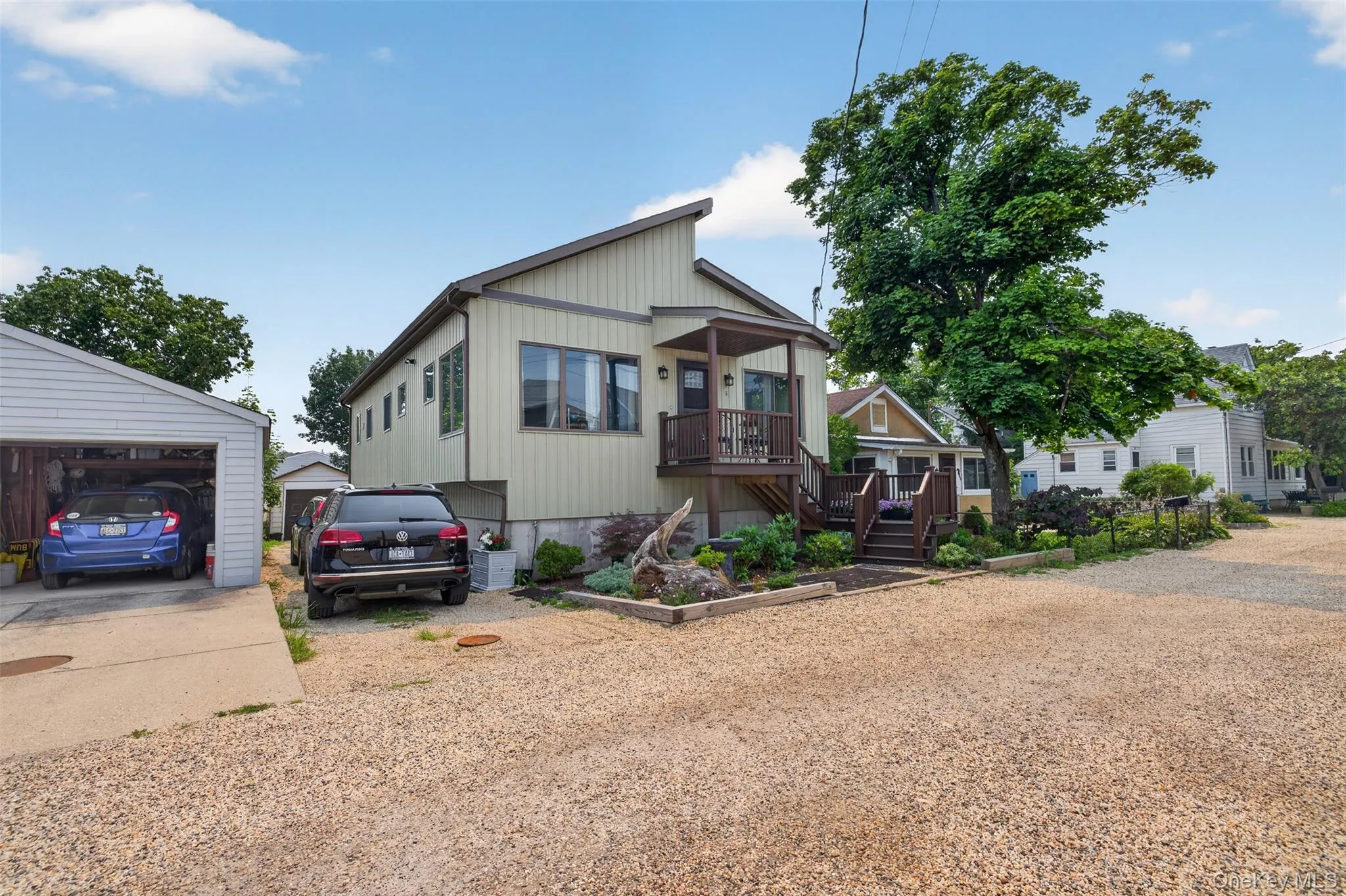 6 Howard Road, Oyster Bay, NY, 2 Bedrooms Bedrooms, 5 Rooms Rooms,3 BathroomsBathrooms,Residential,For Rent,Howard,0,1026338 6 Howard Road, Oyster Bay, NY, 2 Bedrooms Bedrooms, 5 Rooms Rooms,3 BathroomsBathrooms,Residential,For Rent,Howard,0,1026338