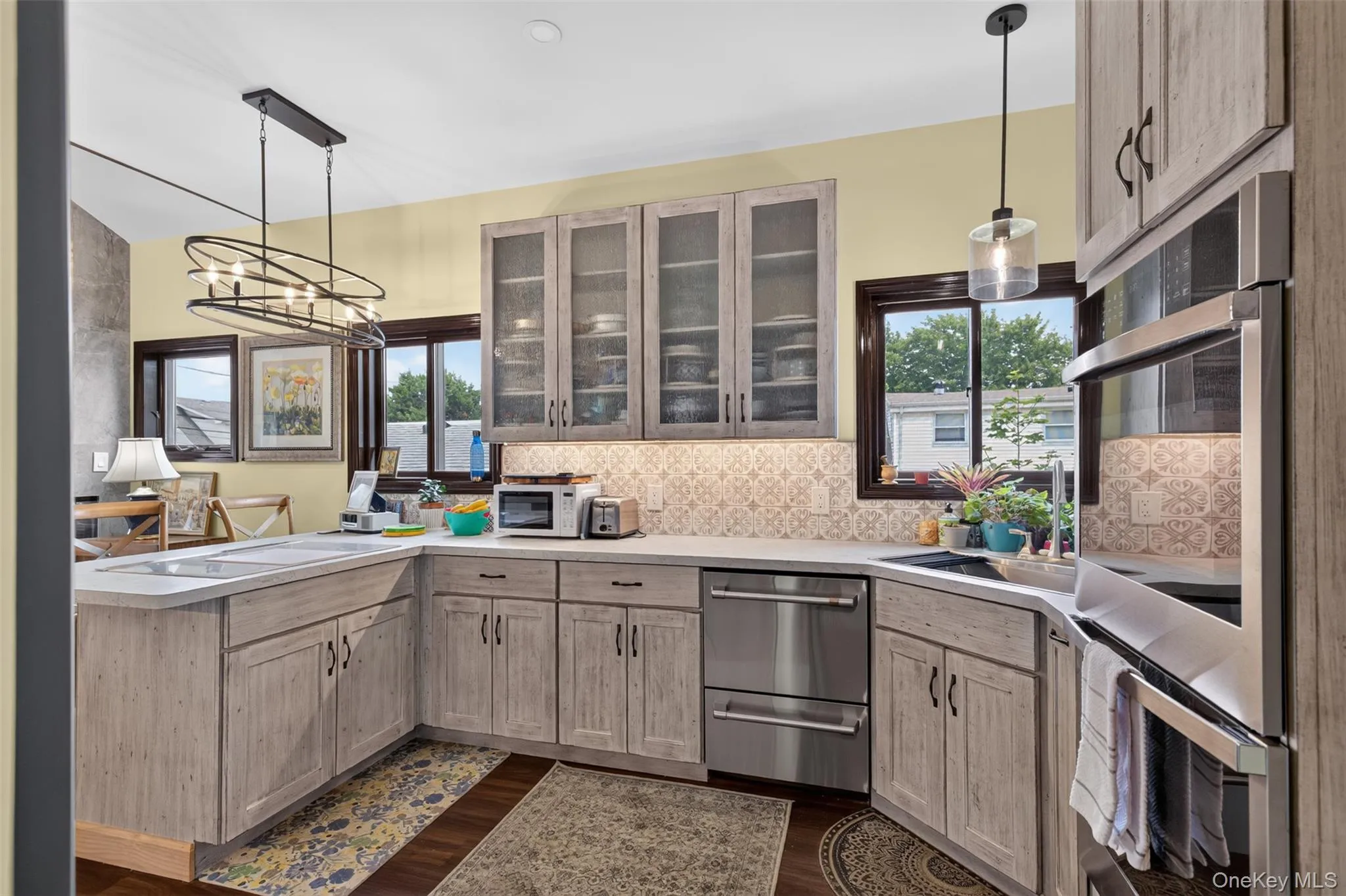 6 Howard Road, Oyster Bay, NY, 2 Bedrooms Bedrooms, 5 Rooms Rooms,3 BathroomsBathrooms,Residential,For Rent,Howard,0,1026338 6 Howard Road, Oyster Bay, NY, 2 Bedrooms Bedrooms, 5 Rooms Rooms,3 BathroomsBathrooms,Residential,For Rent,Howard,0,1026338