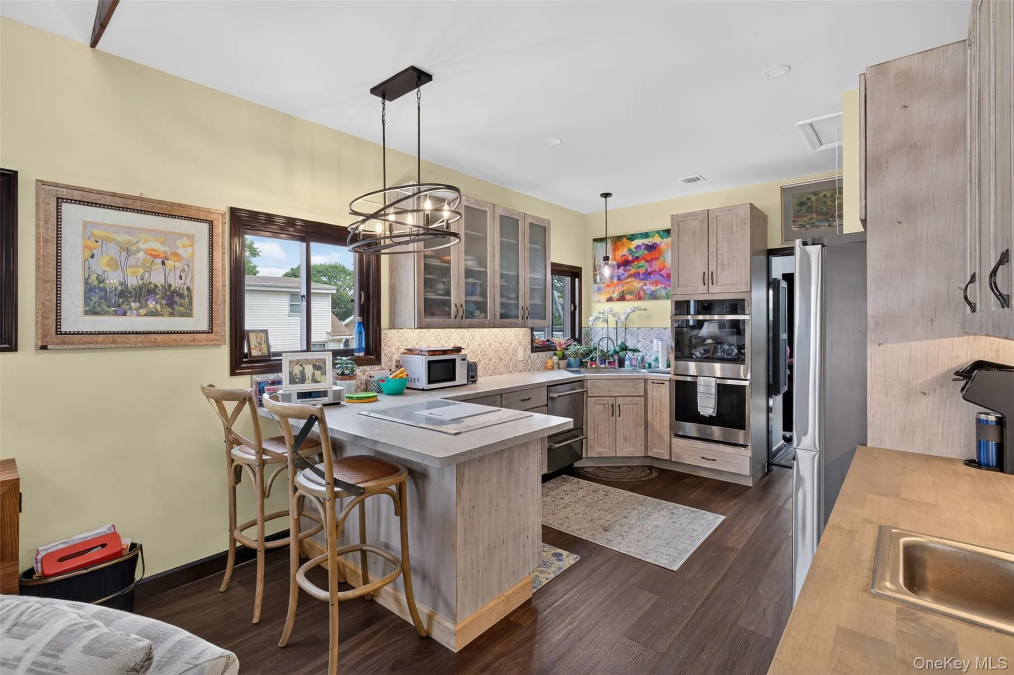 6 Howard Road, Oyster Bay, NY, 2 Bedrooms Bedrooms, 5 Rooms Rooms,3 BathroomsBathrooms,Residential,For Rent,Howard,0,1026338 6 Howard Road, Oyster Bay, NY, 2 Bedrooms Bedrooms, 5 Rooms Rooms,3 BathroomsBathrooms,Residential,For Rent,Howard,0,1026338
