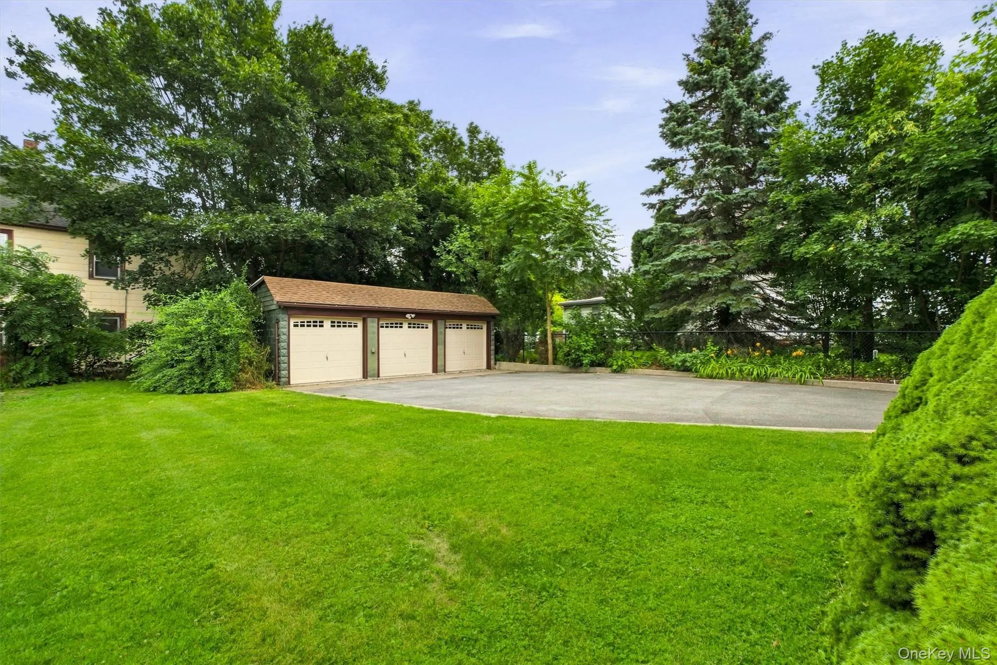 Three car garage Three car garage