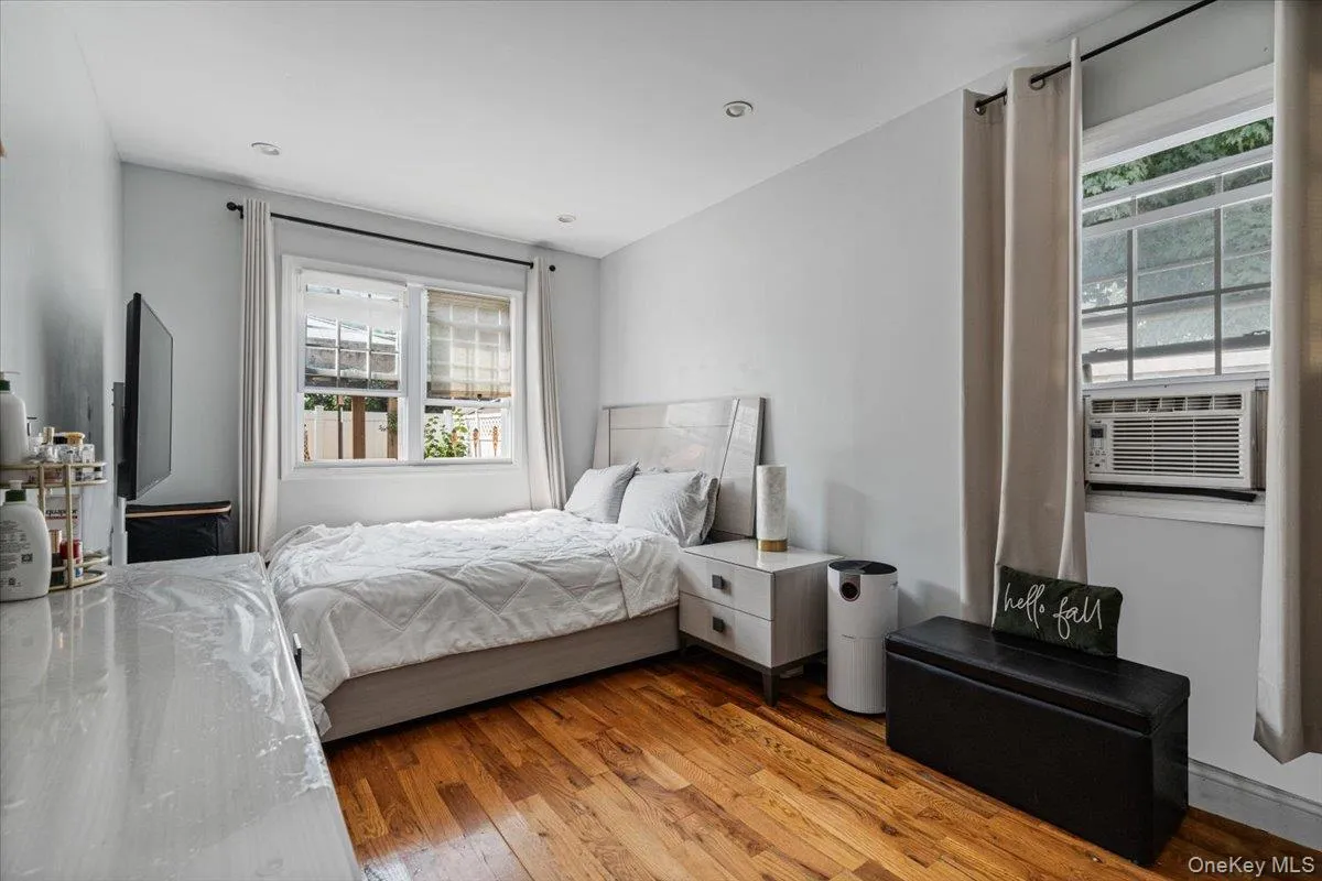 18710 121st Avenue, New York, NY, 4 Bedrooms Bedrooms, 8 Rooms Rooms,2 BathroomsBathrooms,Residential,For Rent,121st,0,1026341 18710 121st Avenue, New York, NY, 4 Bedrooms Bedrooms, 8 Rooms Rooms,2 BathroomsBathrooms,Residential,For Rent,121st,0,1026341