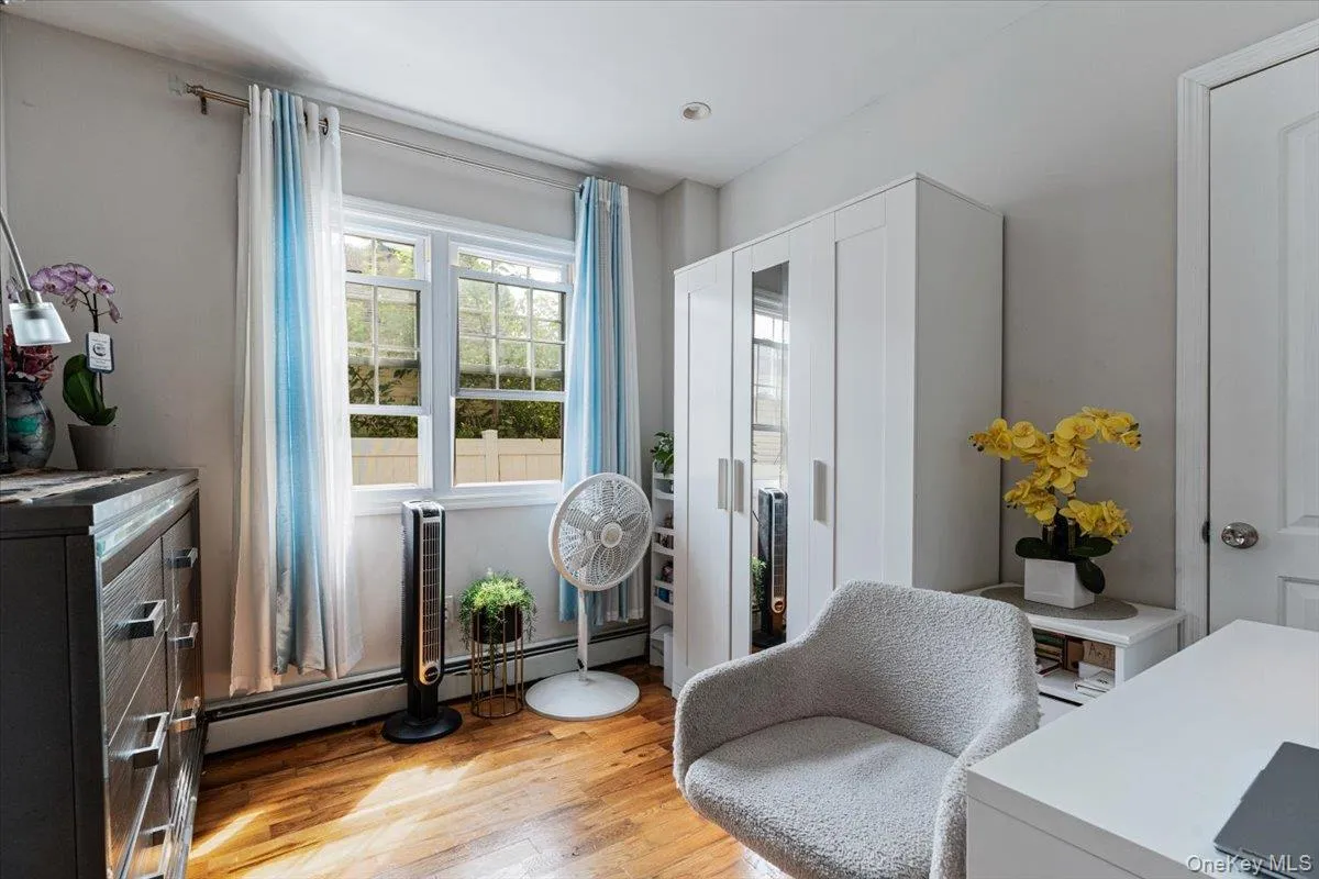 18710 121st Avenue, New York, NY, 4 Bedrooms Bedrooms, 8 Rooms Rooms,2 BathroomsBathrooms,Residential,For Rent,121st,0,1026341 18710 121st Avenue, New York, NY, 4 Bedrooms Bedrooms, 8 Rooms Rooms,2 BathroomsBathrooms,Residential,For Rent,121st,0,1026341