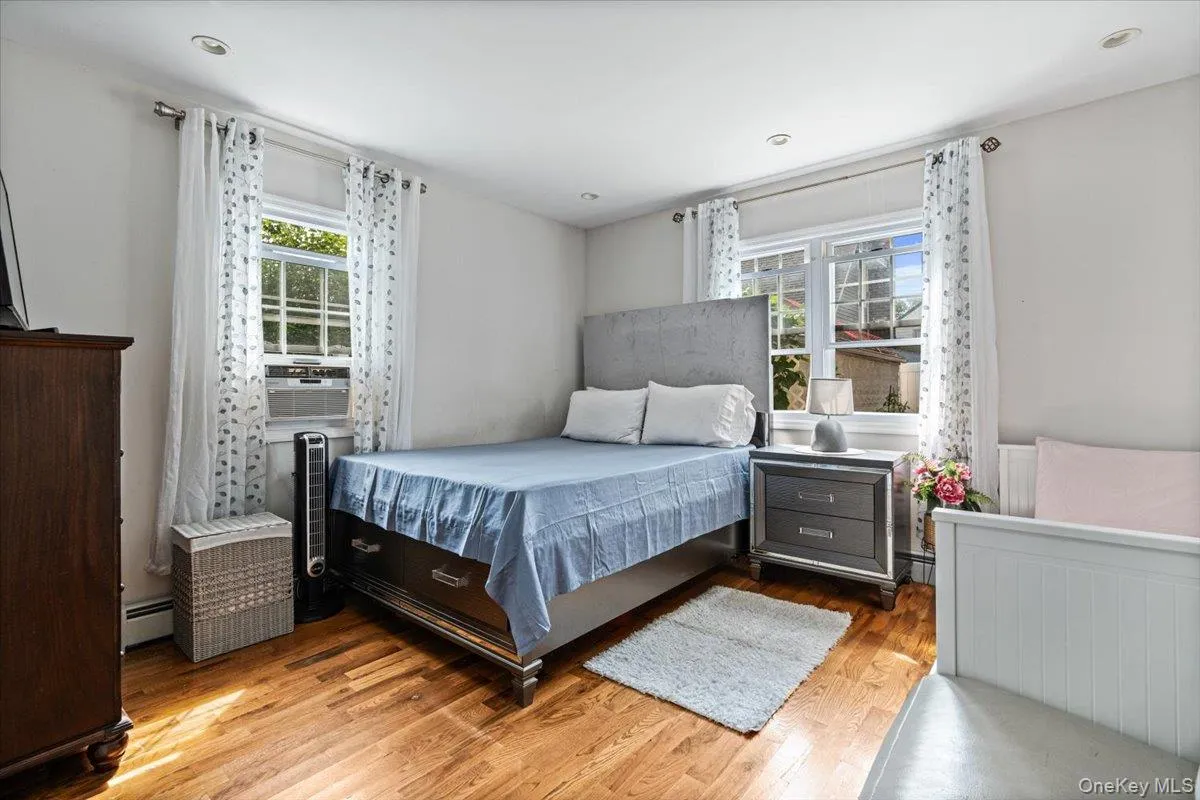 18710 121st Avenue, New York, NY, 4 Bedrooms Bedrooms, 8 Rooms Rooms,2 BathroomsBathrooms,Residential,For Rent,121st,0,1026341 18710 121st Avenue, New York, NY, 4 Bedrooms Bedrooms, 8 Rooms Rooms,2 BathroomsBathrooms,Residential,For Rent,121st,0,1026341