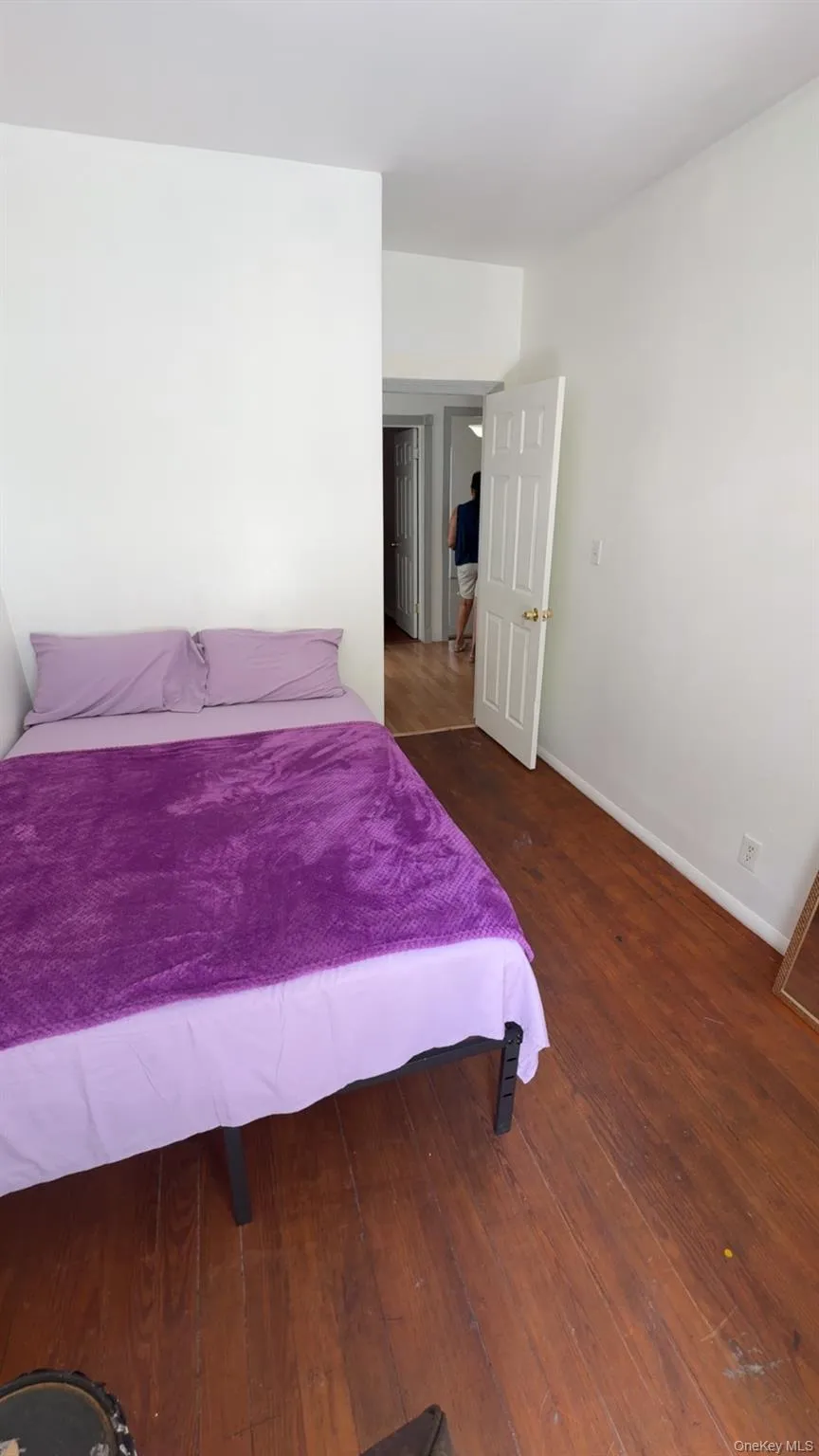 Bedroom 3 or Living room space as well which leads out to Balcony. Bedroom 3 or Living room space as well which leads out to Balcony.