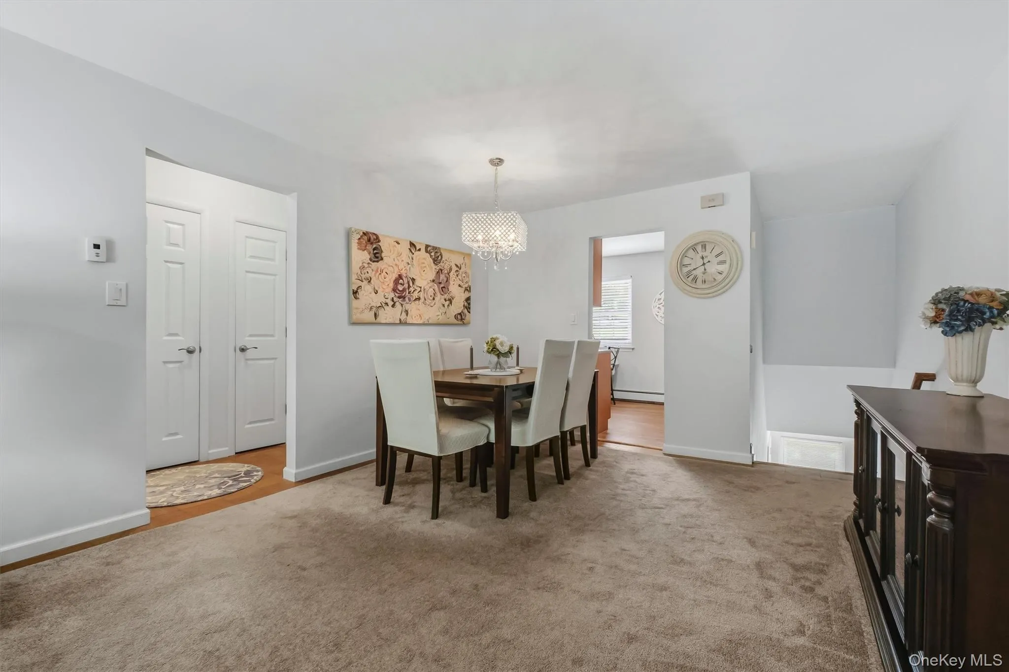 Enjoy formal meals and entertain in the dining room. Enjoy formal meals and entertain in the dining room.