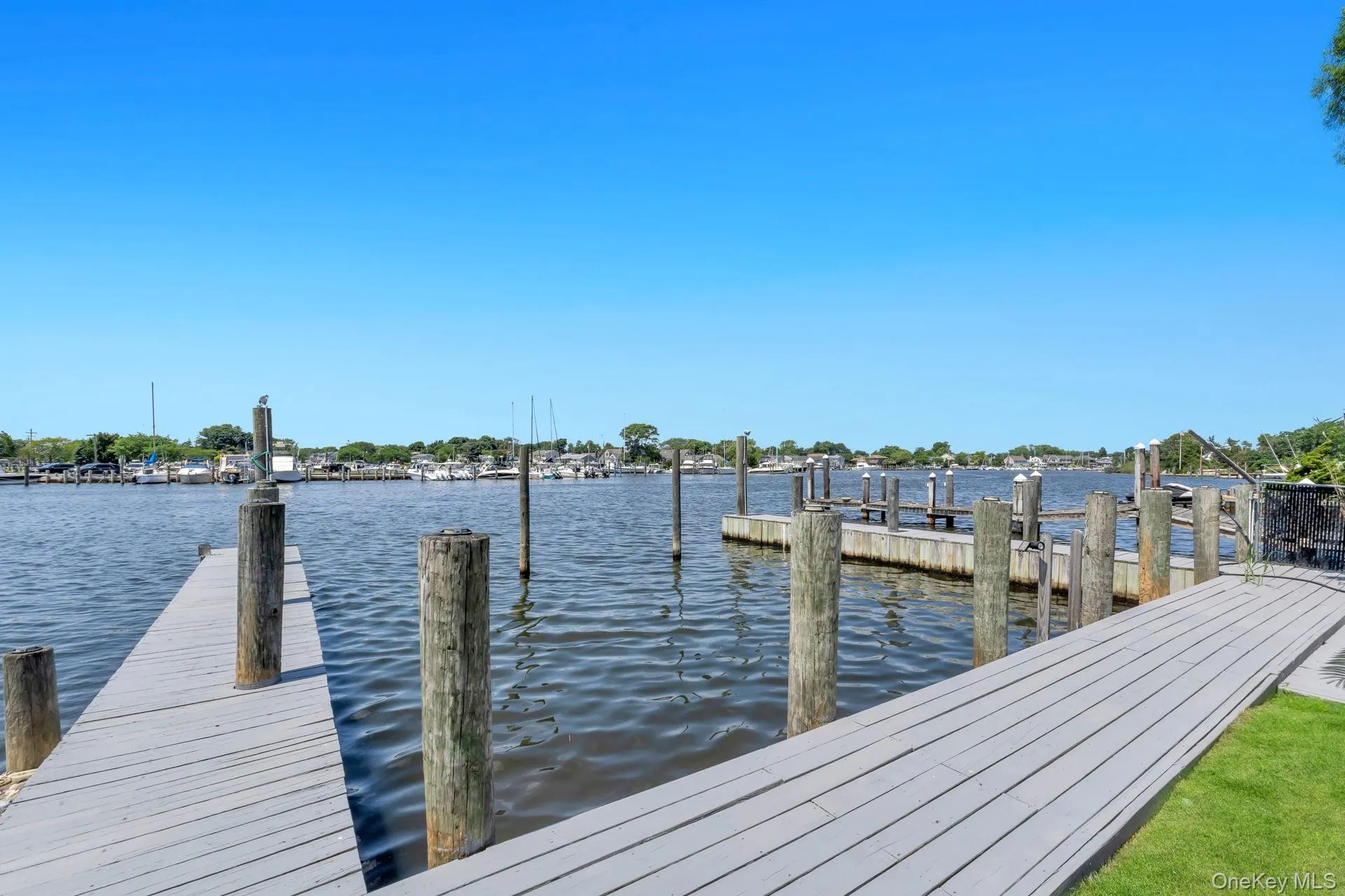 230 Islip Road, Islip, NY, 7 Bedrooms Bedrooms, 16 Rooms Rooms,4 BathroomsBathrooms,Residential,For Rent,Islip,0,1026344 230 Islip Road, Islip, NY, 7 Bedrooms Bedrooms, 16 Rooms Rooms,4 BathroomsBathrooms,Residential,For Rent,Islip,0,1026344