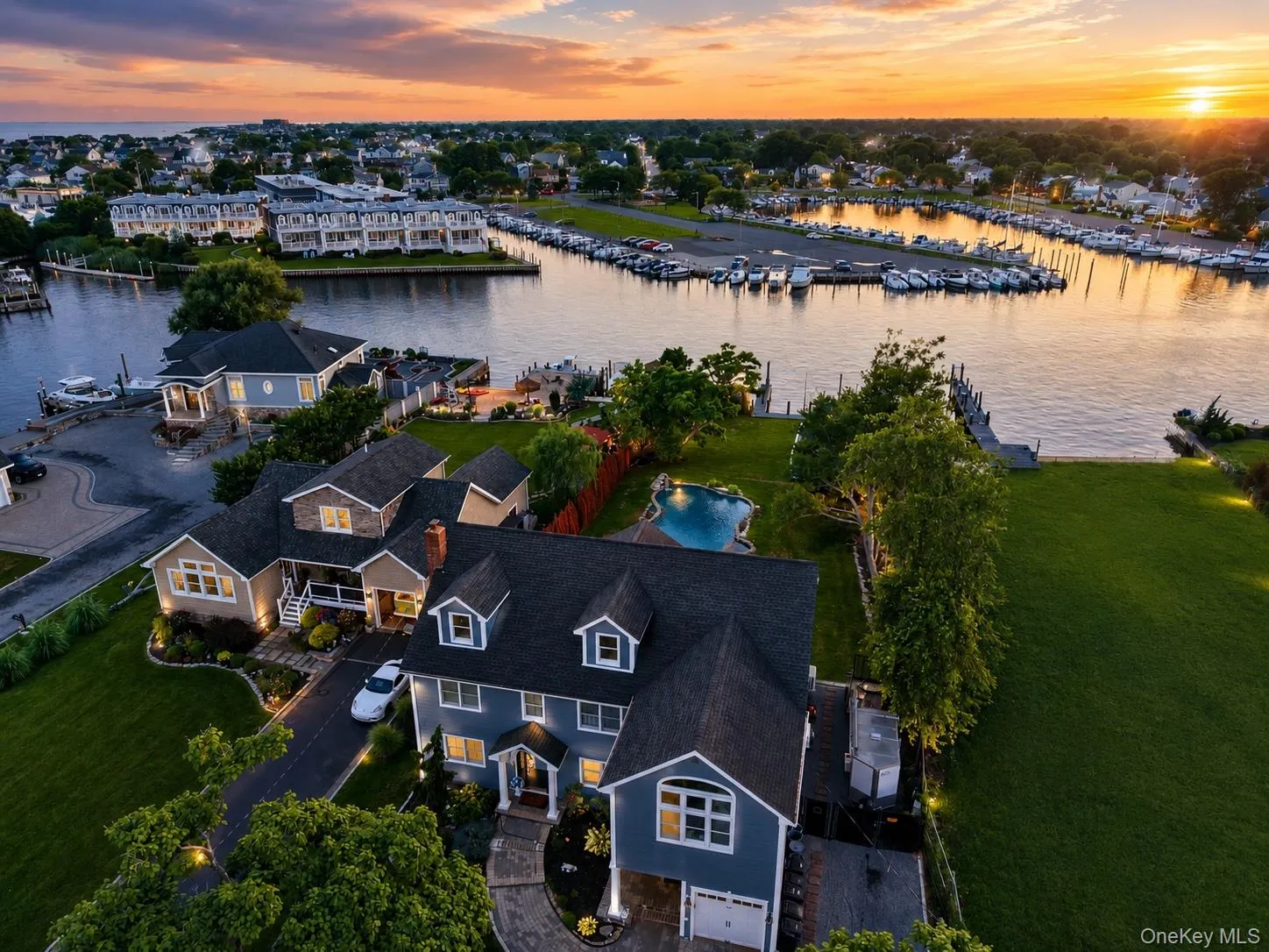 230 Islip Road, Islip, NY, 7 Bedrooms Bedrooms, 16 Rooms Rooms,4 BathroomsBathrooms,Residential,For Rent,Islip,0,1026344 230 Islip Road, Islip, NY, 7 Bedrooms Bedrooms, 16 Rooms Rooms,4 BathroomsBathrooms,Residential,For Rent,Islip,0,1026344