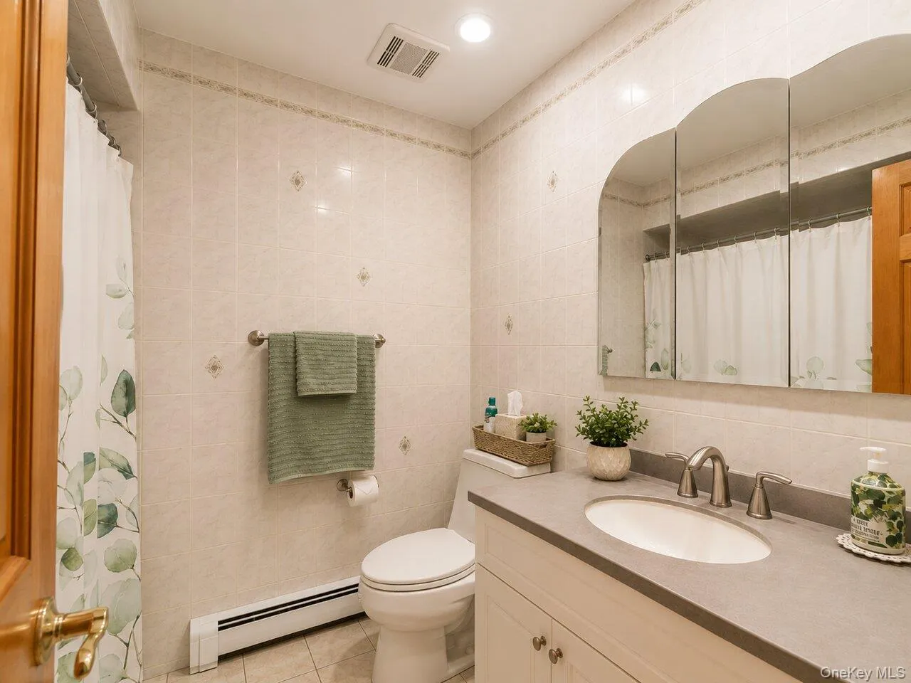 4 Shana Lane, Carmel, NY, 3 Bedrooms Bedrooms, 8 Rooms Rooms,2 BathroomsBathrooms,Residential,For Rent,Shana,0,1026345 4 Shana Lane, Carmel, NY, 3 Bedrooms Bedrooms, 8 Rooms Rooms,2 BathroomsBathrooms,Residential,For Rent,Shana,0,1026345