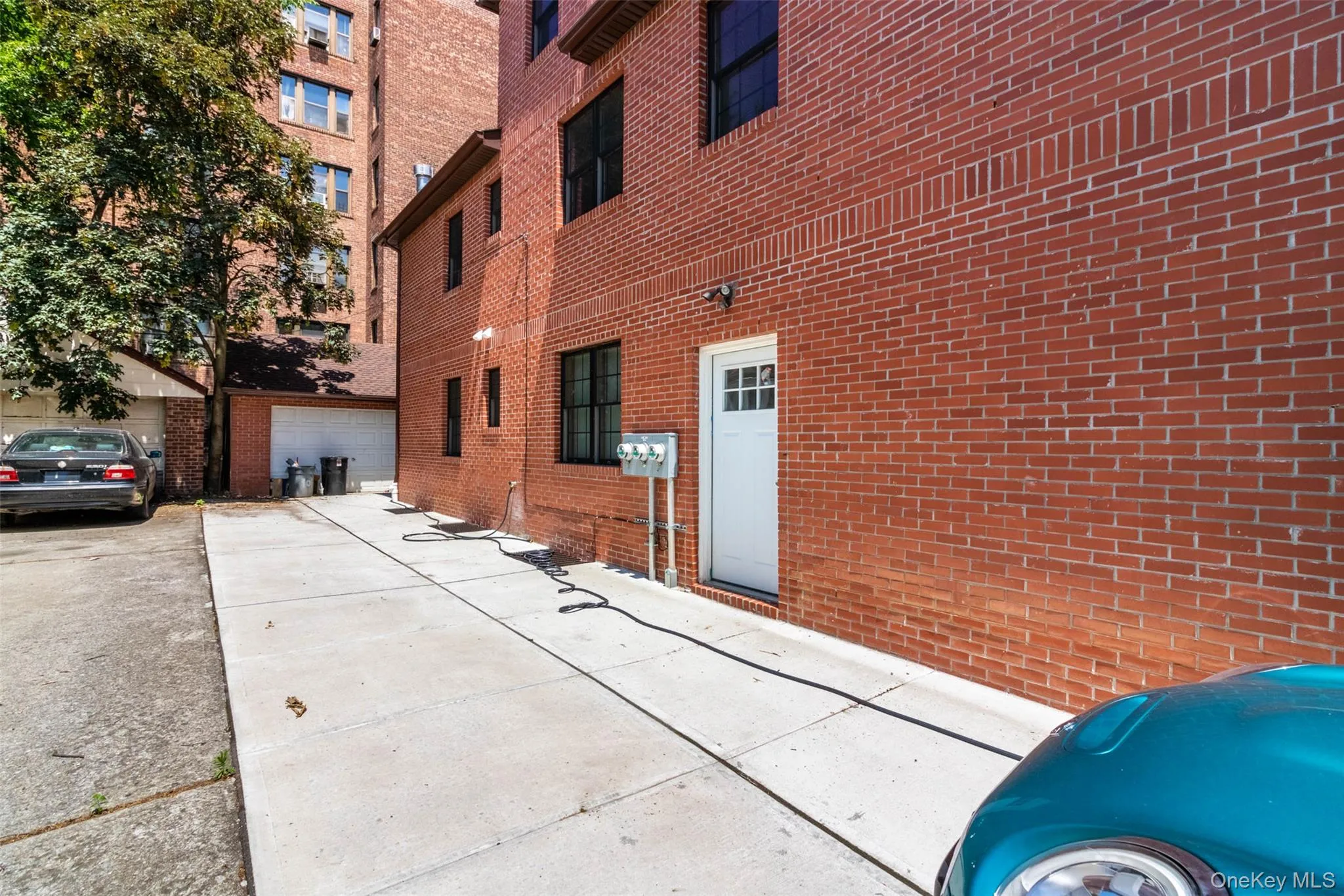 8431 Beverly Road, New York, NY, 4 Bedrooms Bedrooms, 8 Rooms Rooms,2 BathroomsBathrooms,Residential Lease,For Rent,Beverly,0,1026347 8431 Beverly Road, New York, NY, 4 Bedrooms Bedrooms, 8 Rooms Rooms,2 BathroomsBathrooms,Residential Lease,For Rent,Beverly,0,1026347