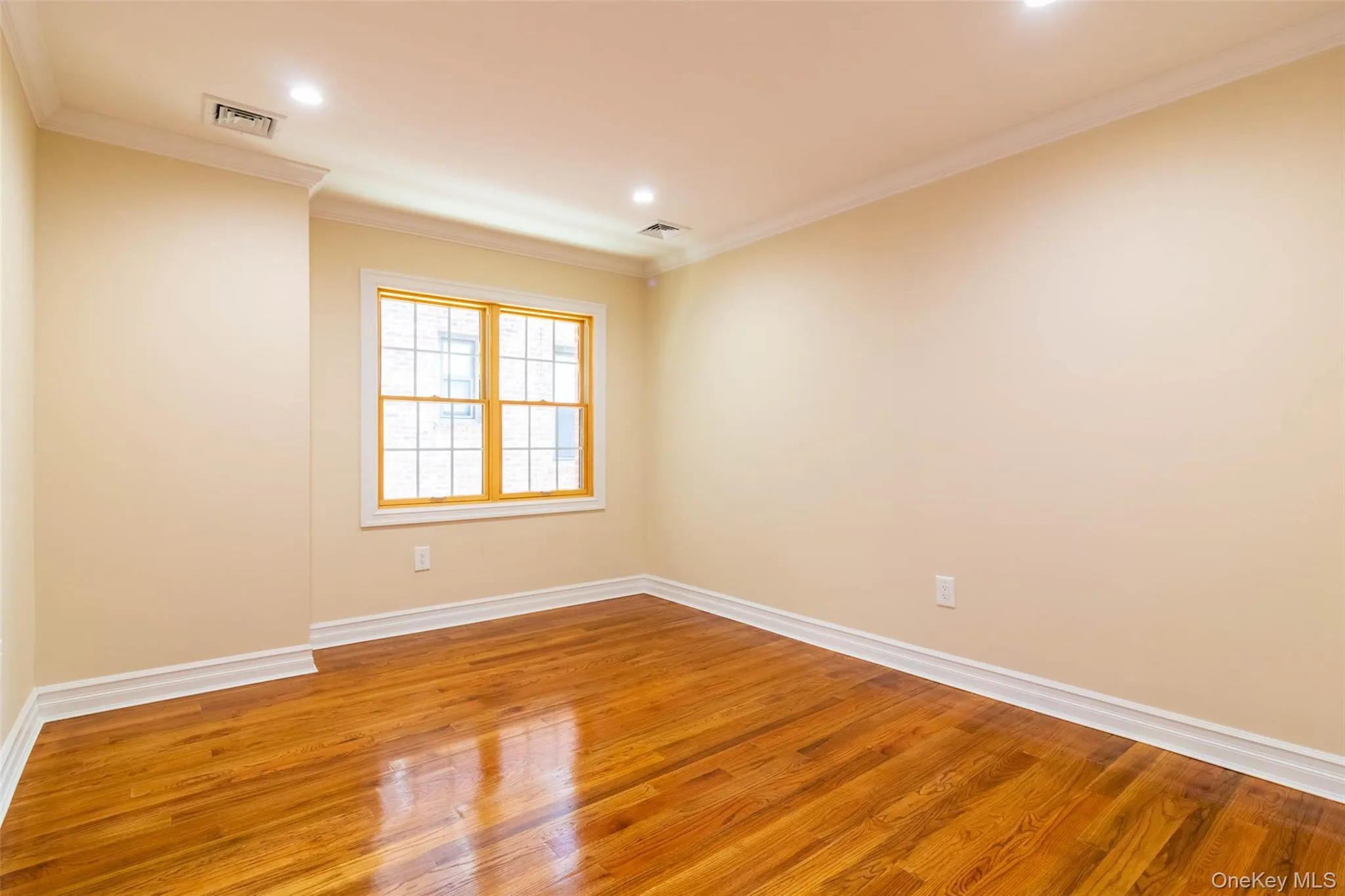8431 Beverly Road, New York, NY, 4 Bedrooms Bedrooms, 8 Rooms Rooms,2 BathroomsBathrooms,Residential Lease,For Rent,Beverly,0,1026347 8431 Beverly Road, New York, NY, 4 Bedrooms Bedrooms, 8 Rooms Rooms,2 BathroomsBathrooms,Residential Lease,For Rent,Beverly,0,1026347