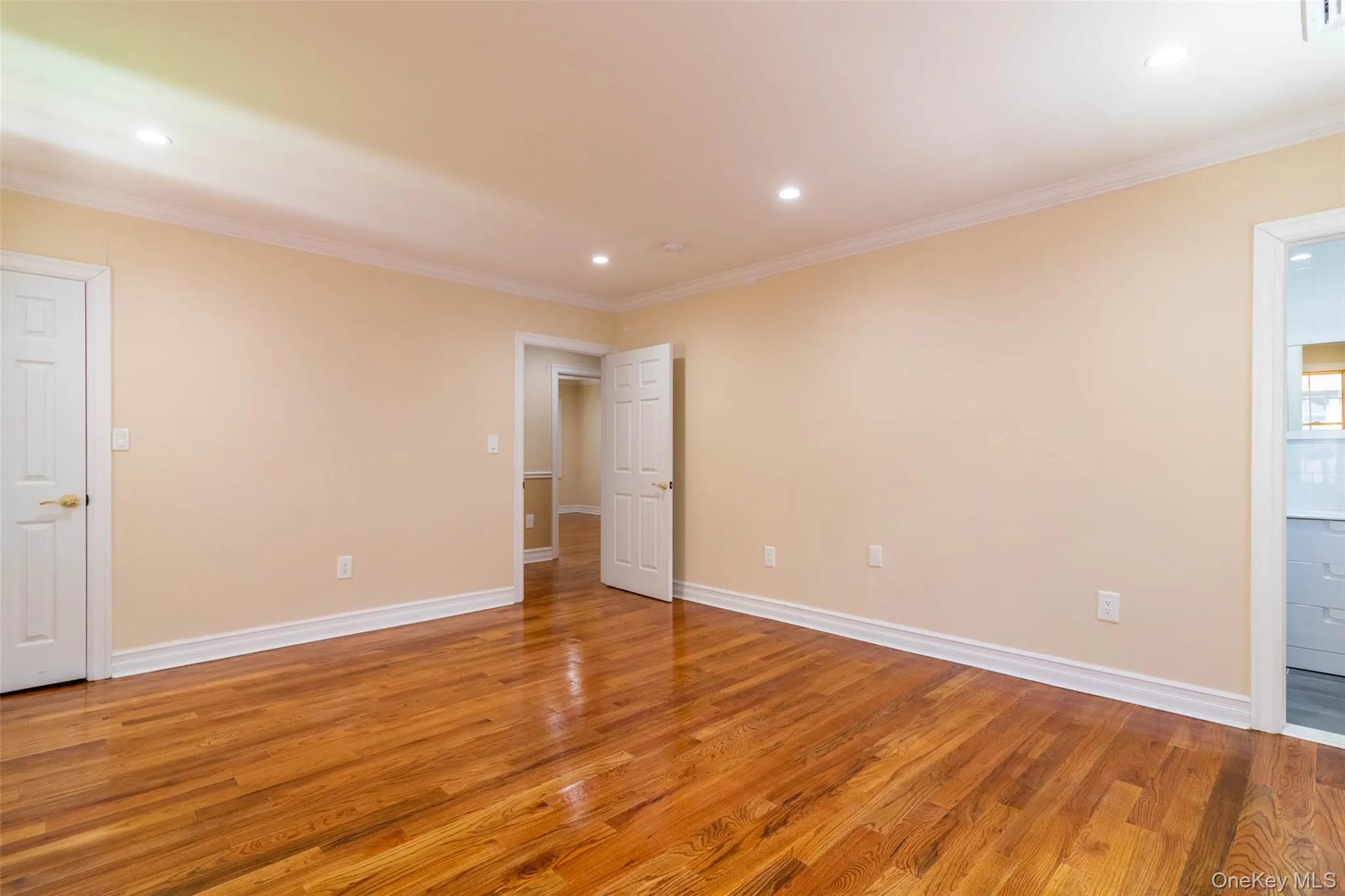 8431 Beverly Road, New York, NY, 4 Bedrooms Bedrooms, 8 Rooms Rooms,2 BathroomsBathrooms,Residential Lease,For Rent,Beverly,0,1026347 8431 Beverly Road, New York, NY, 4 Bedrooms Bedrooms, 8 Rooms Rooms,2 BathroomsBathrooms,Residential Lease,For Rent,Beverly,0,1026347