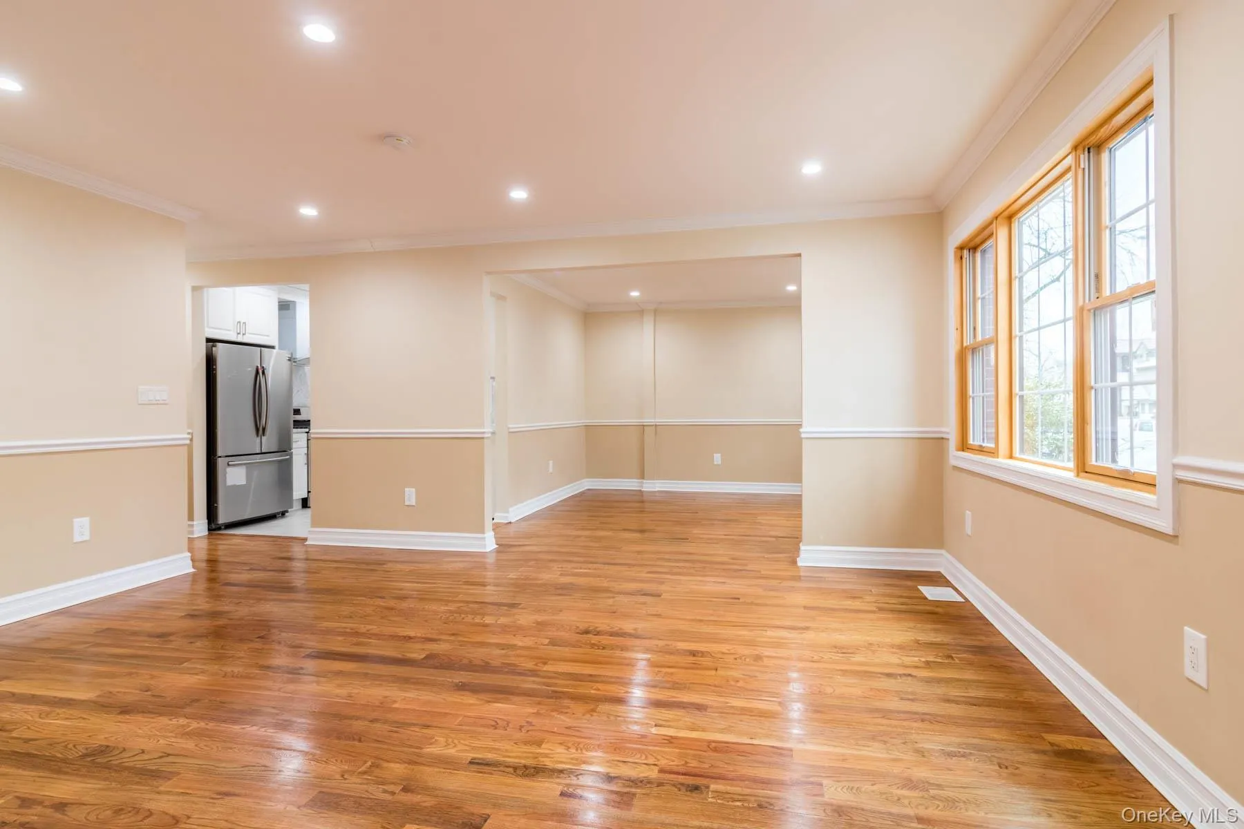 8431 Beverly Road, New York, NY, 4 Bedrooms Bedrooms, 8 Rooms Rooms,2 BathroomsBathrooms,Residential Lease,For Rent,Beverly,0,1026347 8431 Beverly Road, New York, NY, 4 Bedrooms Bedrooms, 8 Rooms Rooms,2 BathroomsBathrooms,Residential Lease,For Rent,Beverly,0,1026347