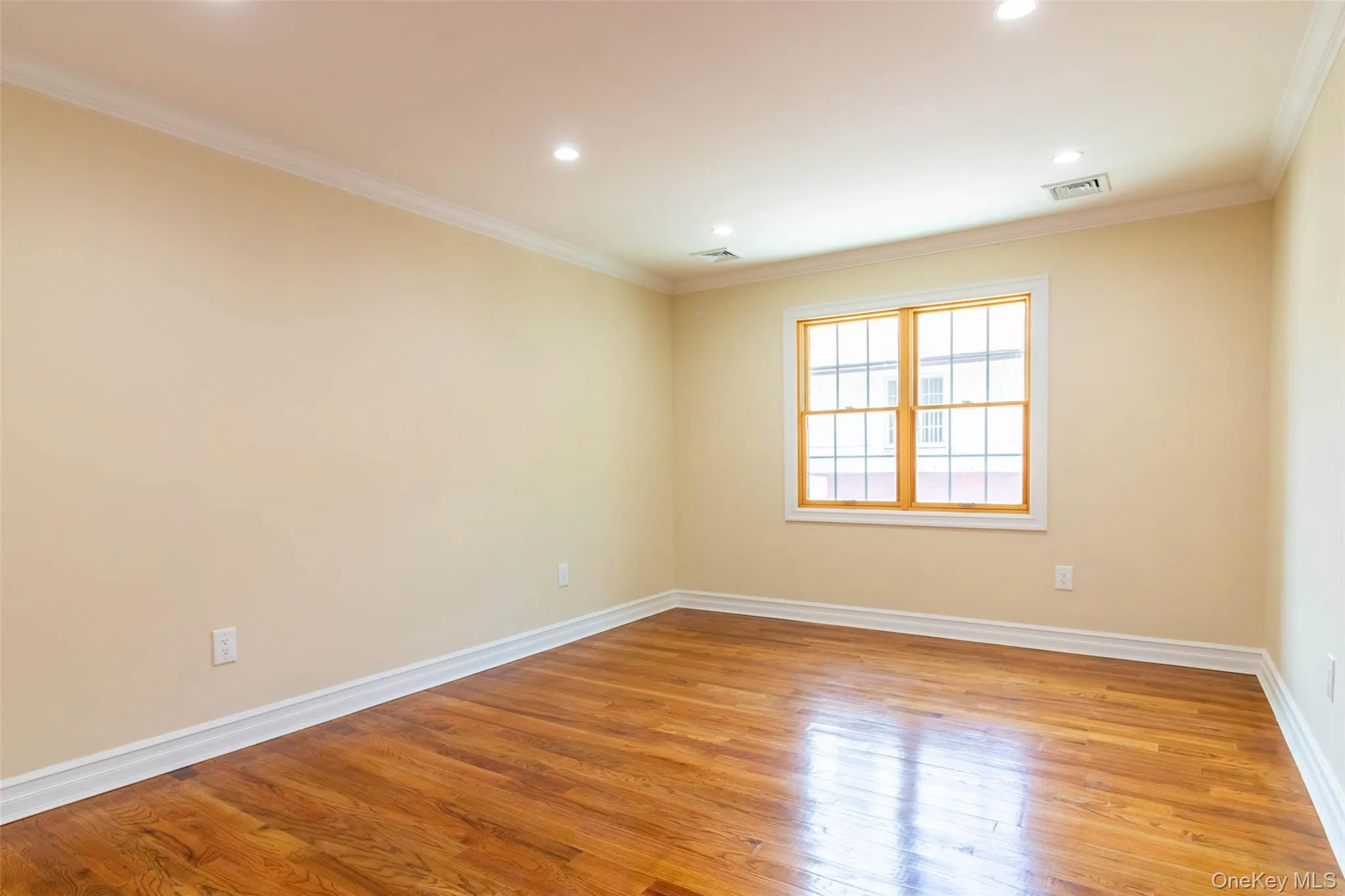8431 Beverly Road, New York, NY, 4 Bedrooms Bedrooms, 8 Rooms Rooms,2 BathroomsBathrooms,Residential Lease,For Rent,Beverly,0,1026347 8431 Beverly Road, New York, NY, 4 Bedrooms Bedrooms, 8 Rooms Rooms,2 BathroomsBathrooms,Residential Lease,For Rent,Beverly,0,1026347