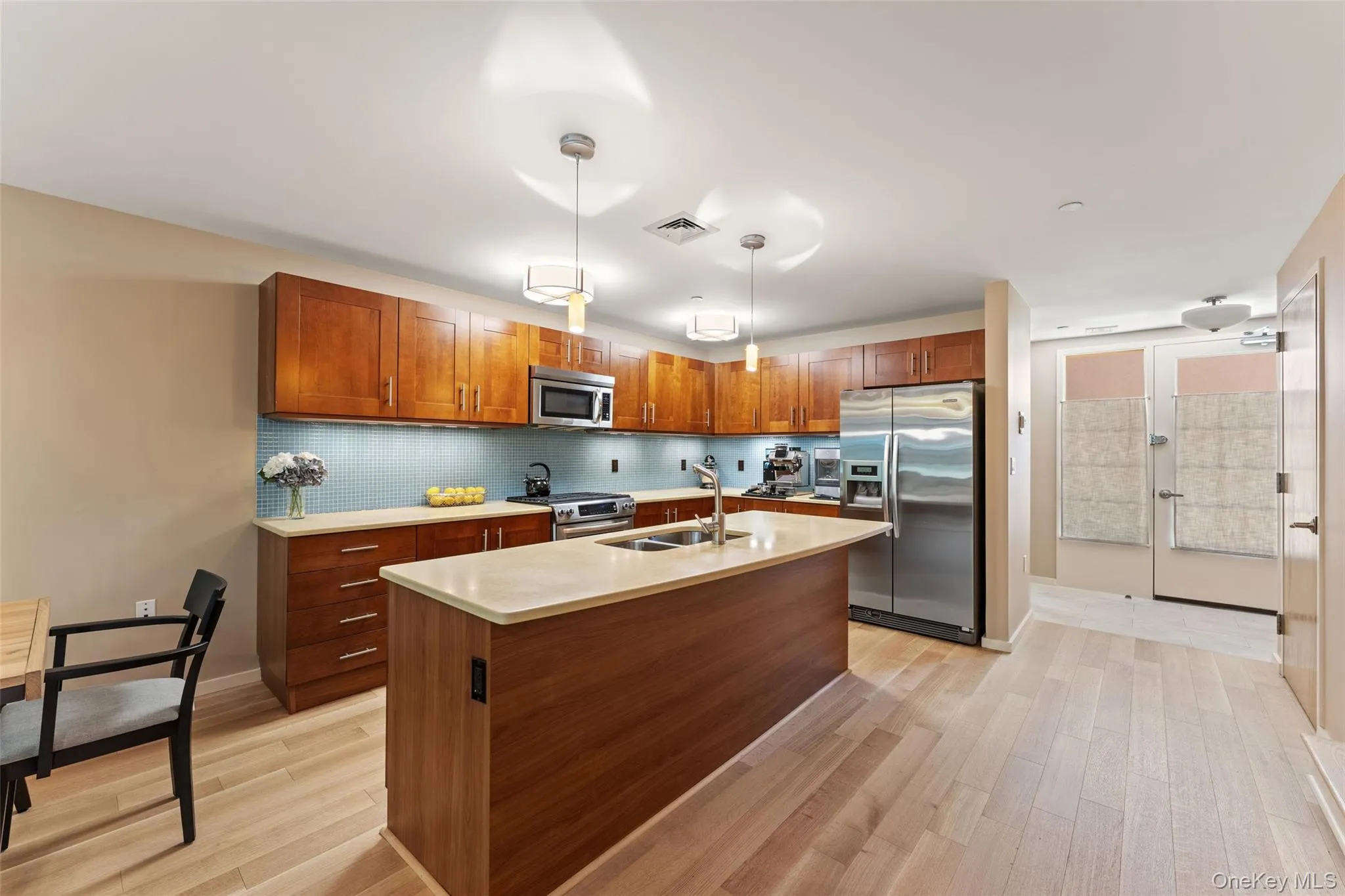 45 Main Street, Greenburgh, NY, 3 Bedrooms Bedrooms, 6 Rooms Rooms,2 BathroomsBathrooms,Residential,For Rent,Main,0,1026349 45 Main Street, Greenburgh, NY, 3 Bedrooms Bedrooms, 6 Rooms Rooms,2 BathroomsBathrooms,Residential,For Rent,Main,0,1026349