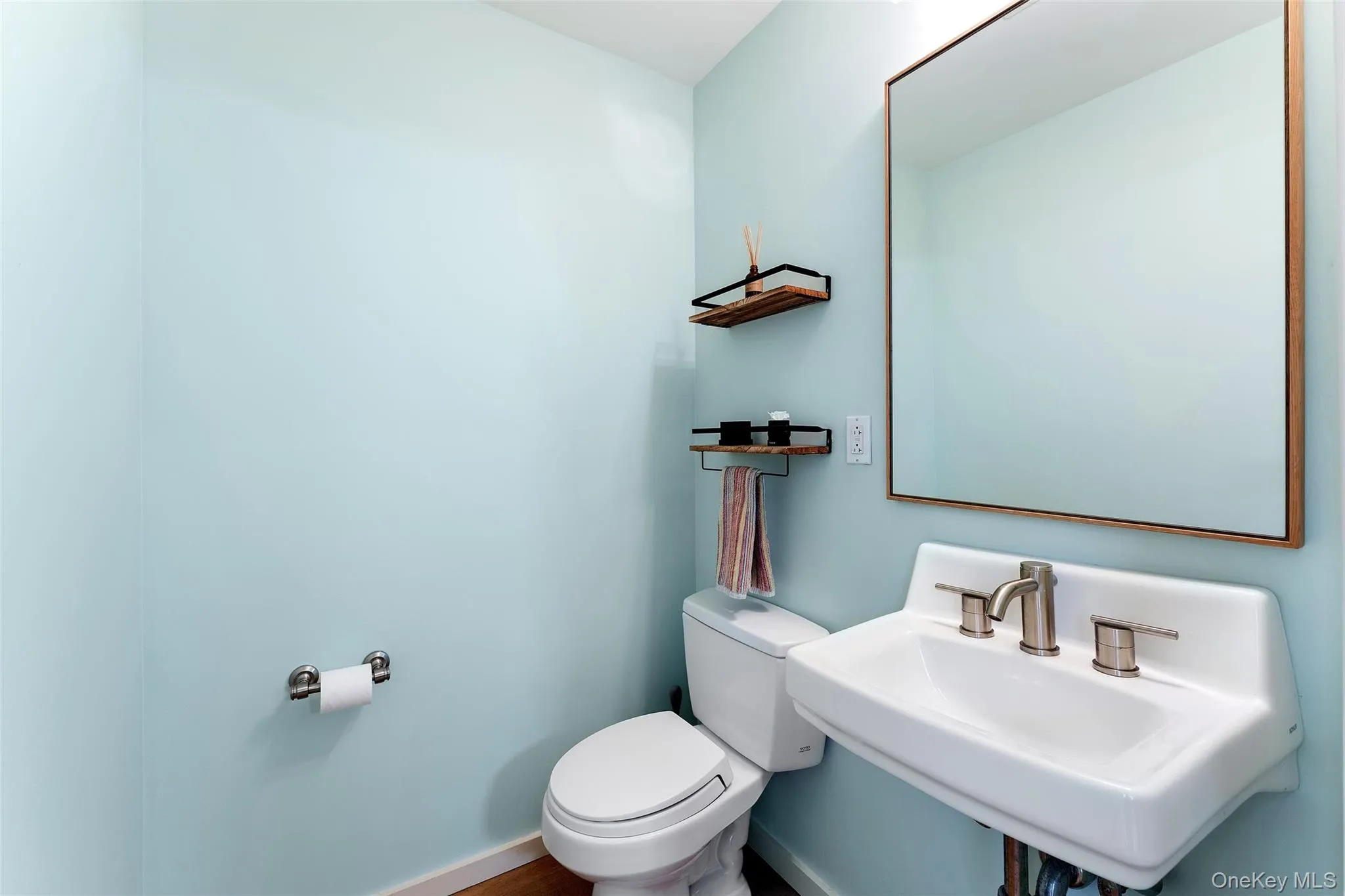 45 Main Street, Greenburgh, NY, 3 Bedrooms Bedrooms, 6 Rooms Rooms,2 BathroomsBathrooms,Residential,For Rent,Main,0,1026349 45 Main Street, Greenburgh, NY, 3 Bedrooms Bedrooms, 6 Rooms Rooms,2 BathroomsBathrooms,Residential,For Rent,Main,0,1026349