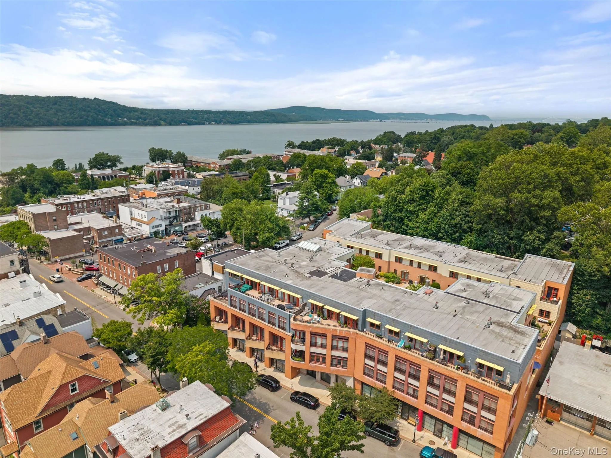 45 Main Street, Greenburgh, NY, 3 Bedrooms Bedrooms, 6 Rooms Rooms,2 BathroomsBathrooms,Residential,For Rent,Main,0,1026349 45 Main Street, Greenburgh, NY, 3 Bedrooms Bedrooms, 6 Rooms Rooms,2 BathroomsBathrooms,Residential,For Rent,Main,0,1026349