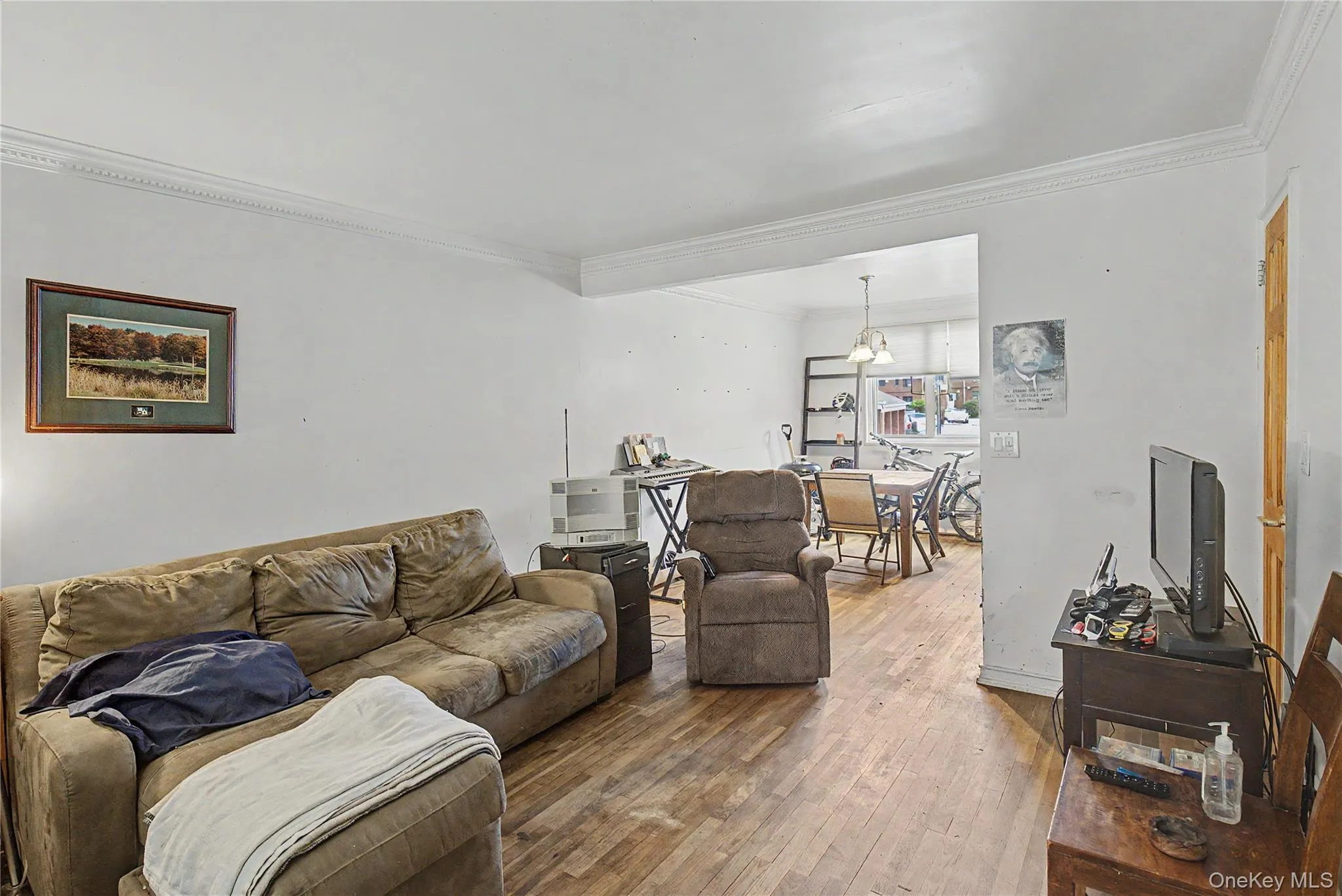 69-65 218th Street, New York, NY, 2 Bedrooms Bedrooms, 6 Rooms Rooms,1 BathroomBathrooms,Residential,For Rent,218th,0,1026351 69-65 218th Street, New York, NY, 2 Bedrooms Bedrooms, 6 Rooms Rooms,1 BathroomBathrooms,Residential,For Rent,218th,0,1026351