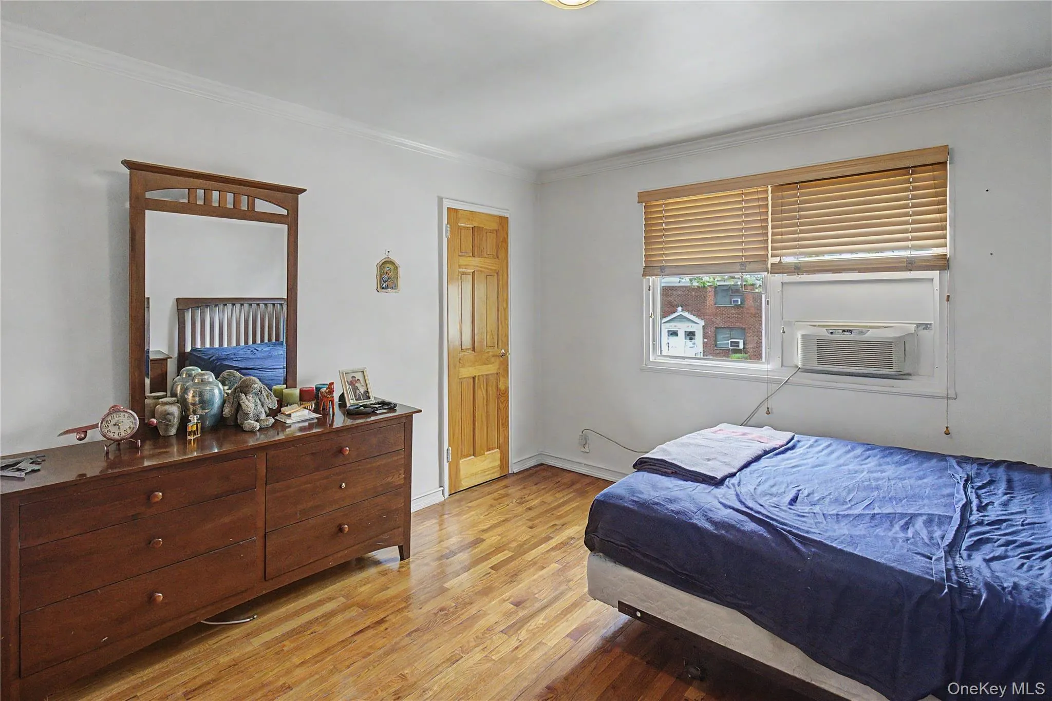 69-65 218th Street, New York, NY, 2 Bedrooms Bedrooms, 6 Rooms Rooms,1 BathroomBathrooms,Residential,For Rent,218th,0,1026351 69-65 218th Street, New York, NY, 2 Bedrooms Bedrooms, 6 Rooms Rooms,1 BathroomBathrooms,Residential,For Rent,218th,0,1026351