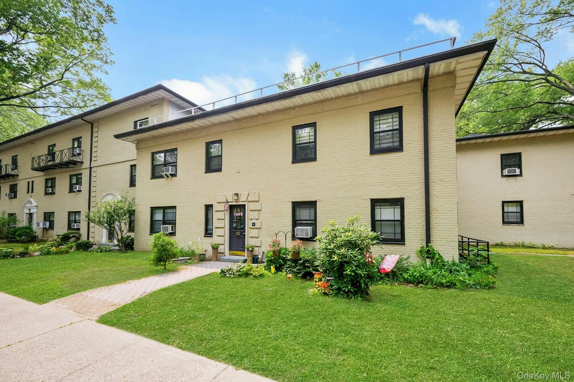 62 Manchester Road, Eastchester, NY, 1 Bedroom Bedrooms, 4 Rooms Rooms,1 BathroomBathrooms,Residential,For Rent,Manchester,0,1026356 62 Manchester Road, Eastchester, NY, 1 Bedroom Bedrooms, 4 Rooms Rooms,1 BathroomBathrooms,Residential,For Rent,Manchester,0,1026356