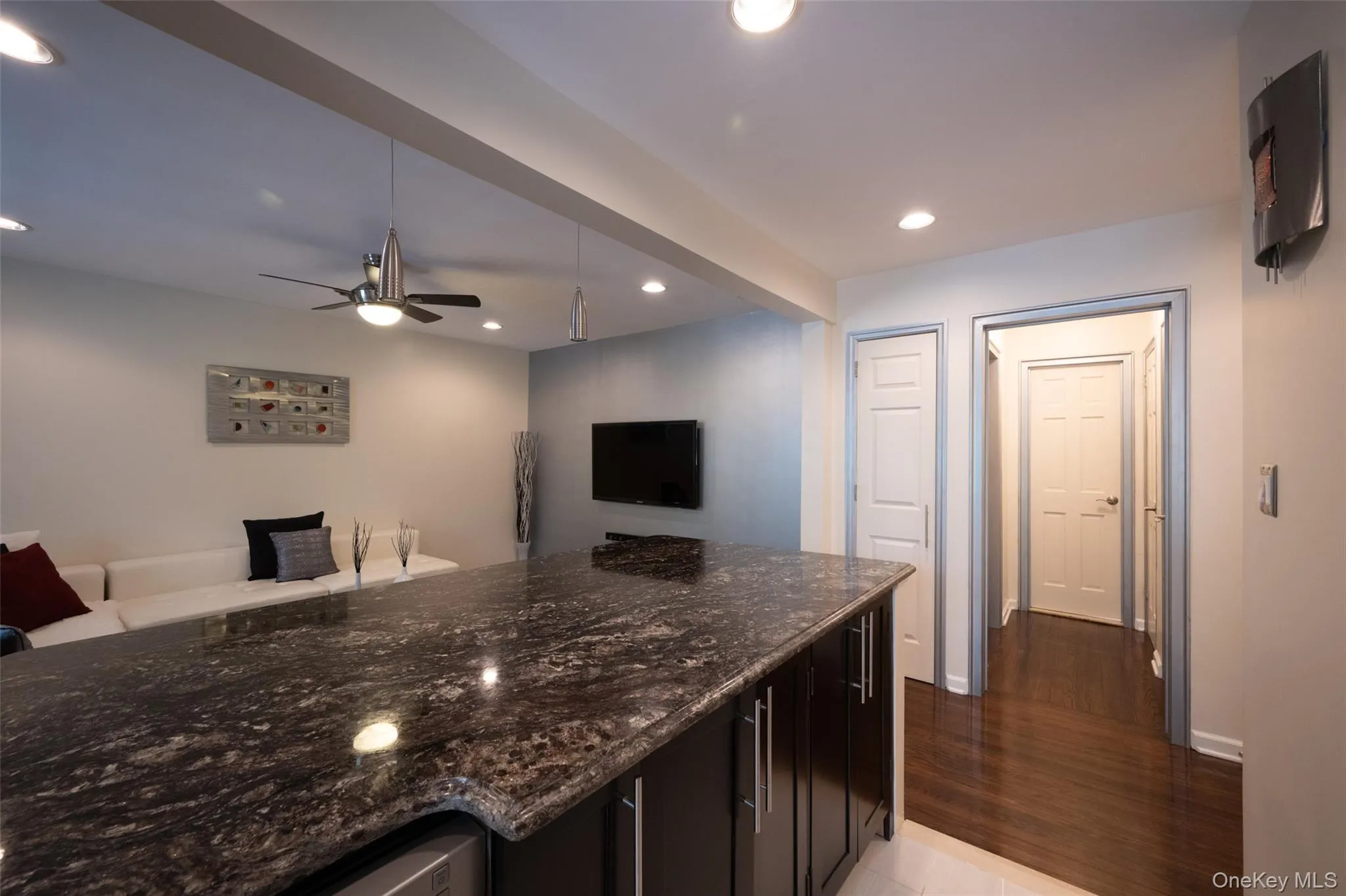 62 Manchester Road, Eastchester, NY, 1 Bedroom Bedrooms, 4 Rooms Rooms,1 BathroomBathrooms,Residential,For Rent,Manchester,0,1026356 62 Manchester Road, Eastchester, NY, 1 Bedroom Bedrooms, 4 Rooms Rooms,1 BathroomBathrooms,Residential,For Rent,Manchester,0,1026356