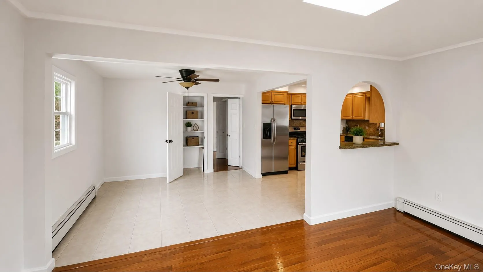 51 Hollywood Avenue, Babylon, NY, 3 Bedrooms Bedrooms, 7 Rooms Rooms,2 BathroomsBathrooms,Residential,For Rent,Hollywood,0,1026358 51 Hollywood Avenue, Babylon, NY, 3 Bedrooms Bedrooms, 7 Rooms Rooms,2 BathroomsBathrooms,Residential,For Rent,Hollywood,0,1026358