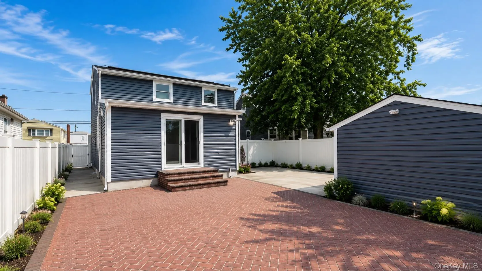 51 Hollywood Avenue, Babylon, NY, 3 Bedrooms Bedrooms, 7 Rooms Rooms,2 BathroomsBathrooms,Residential,For Rent,Hollywood,0,1026358 51 Hollywood Avenue, Babylon, NY, 3 Bedrooms Bedrooms, 7 Rooms Rooms,2 BathroomsBathrooms,Residential,For Rent,Hollywood,0,1026358