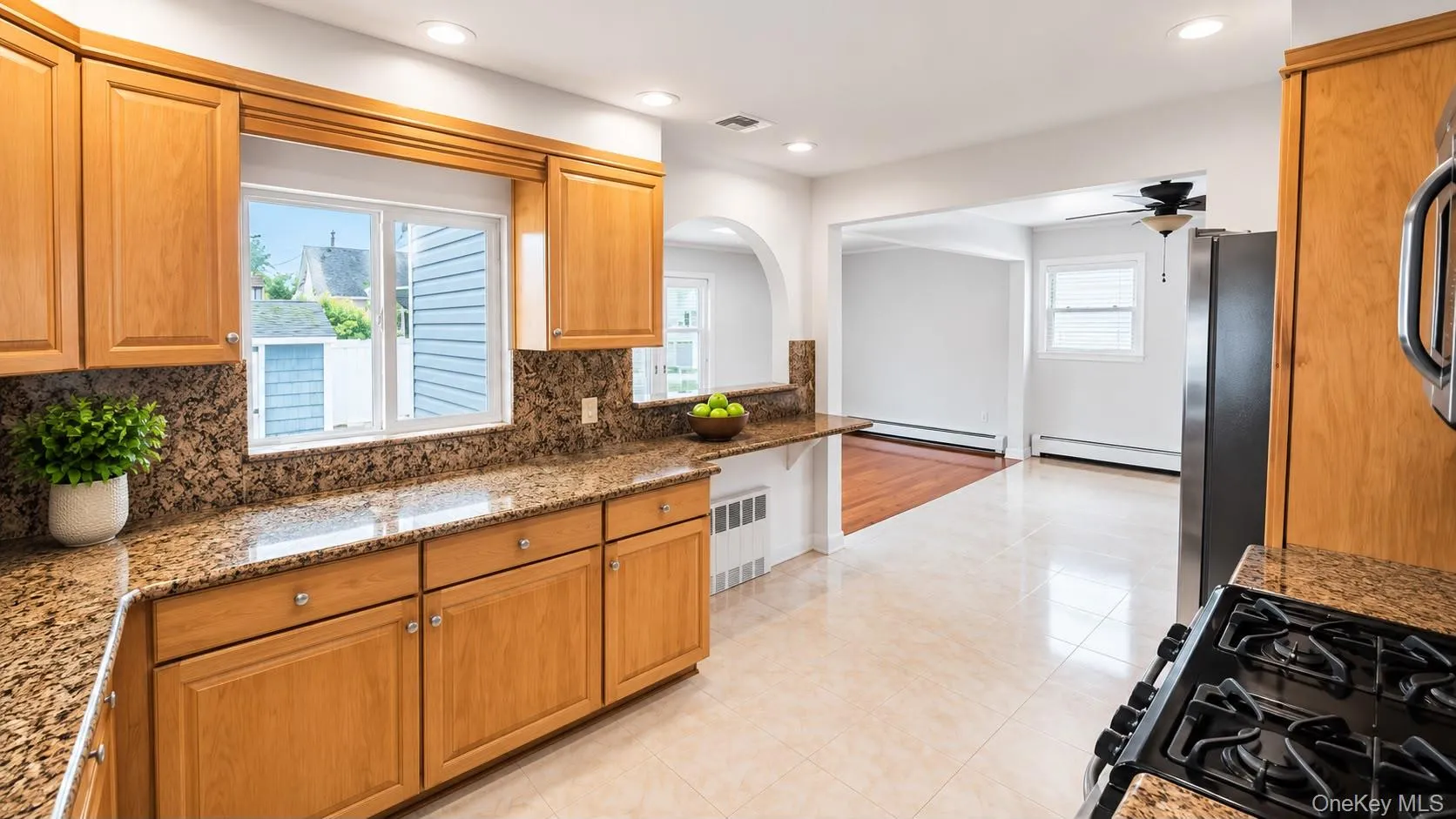51 Hollywood Avenue, Babylon, NY, 3 Bedrooms Bedrooms, 7 Rooms Rooms,2 BathroomsBathrooms,Residential,For Rent,Hollywood,0,1026358 51 Hollywood Avenue, Babylon, NY, 3 Bedrooms Bedrooms, 7 Rooms Rooms,2 BathroomsBathrooms,Residential,For Rent,Hollywood,0,1026358